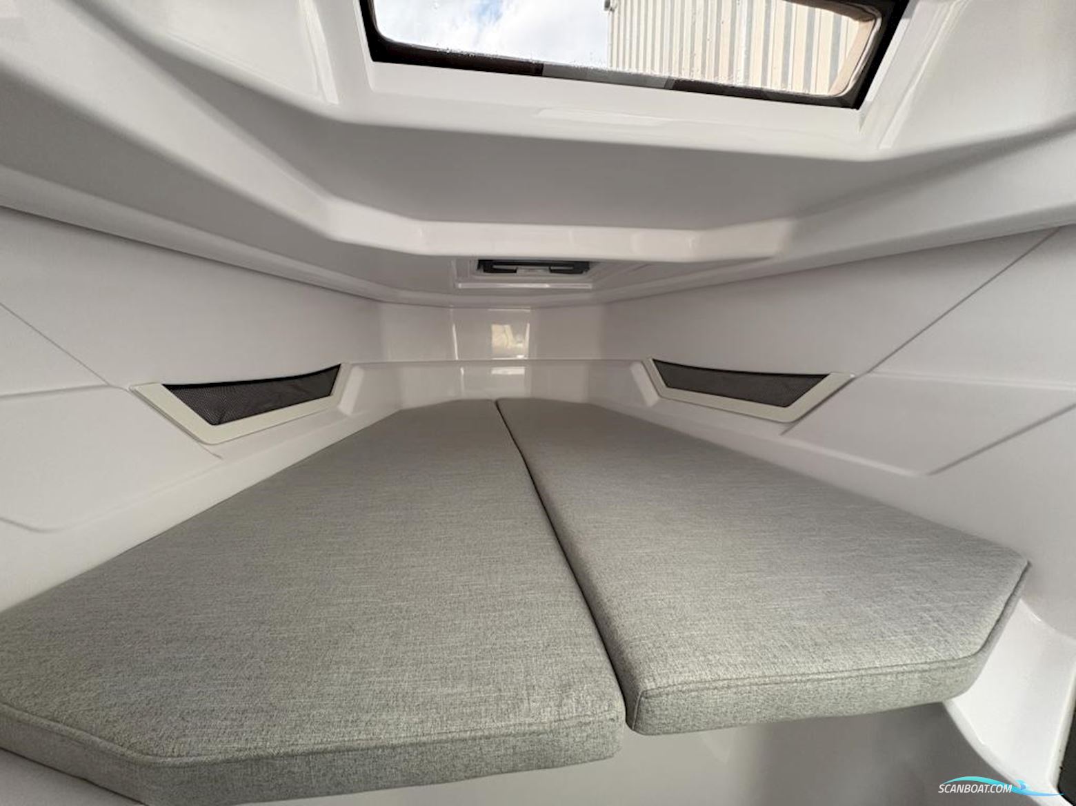 AXOPAR 25 Cross Top - reserviert