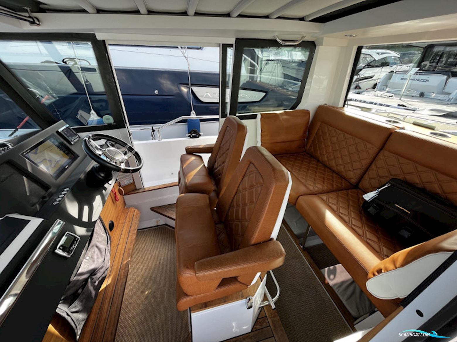 Axopar 28 Aft Cabin