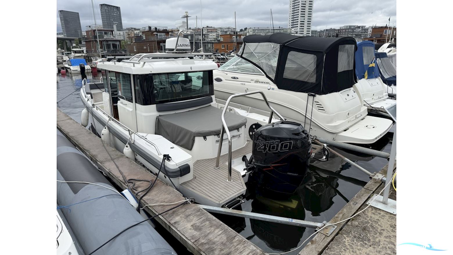 Axopar 28 Aft Cabin Motorbåd 2018, med Mercury motor, Sverige