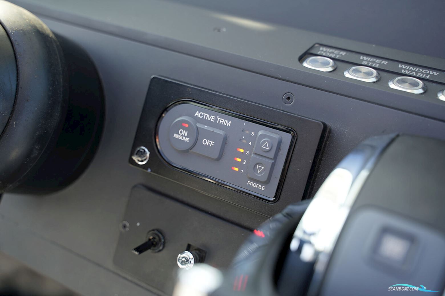 Axopar 28 Cabin - AC