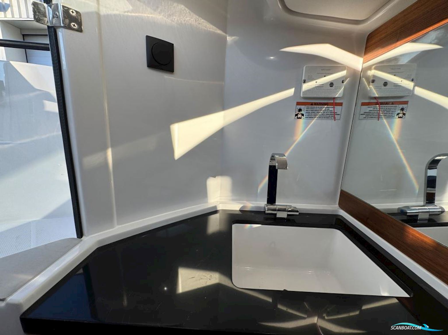 Axopar 28 Cabin - Reserviert