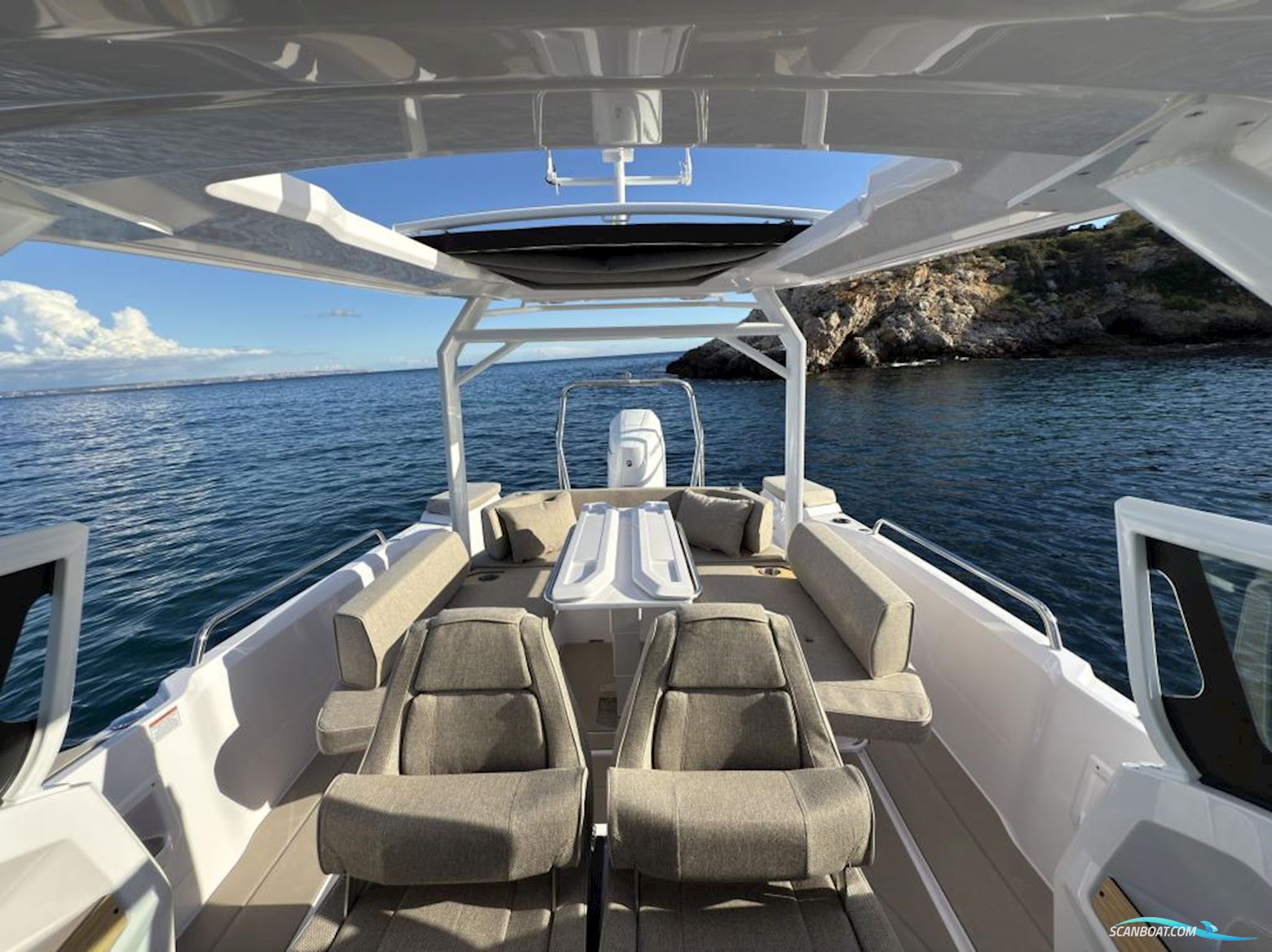 Axopar 29 Sun Top - Reserviert