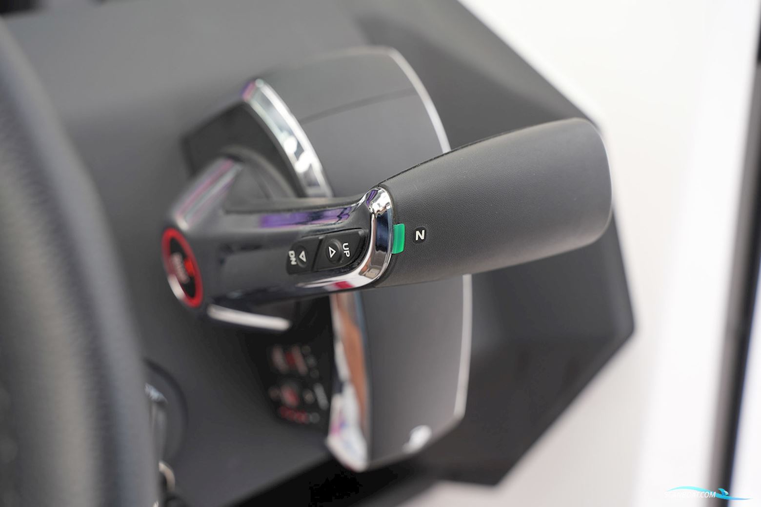 AXOPAR 29 XC Cross Cabin