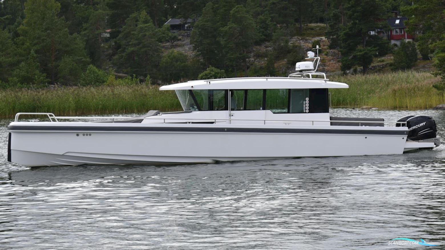 Axopar 37 Aft Cabin Motorbåd 2016, med Mercury motor, Sverige