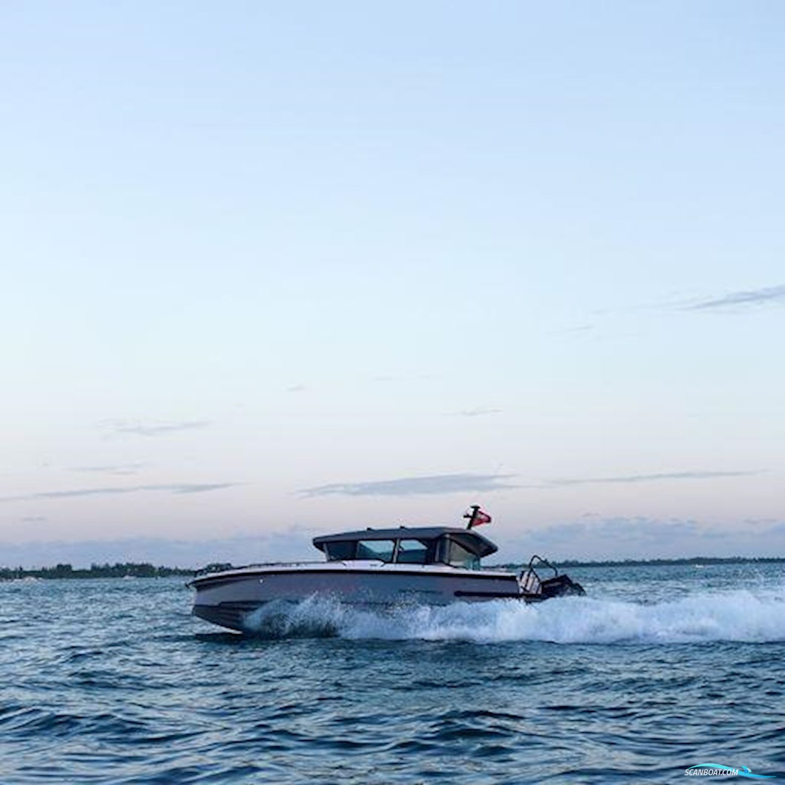 Axopar 37 Cross Cabin - Frei Konfigurierbar Motorbåd 2025, Finland