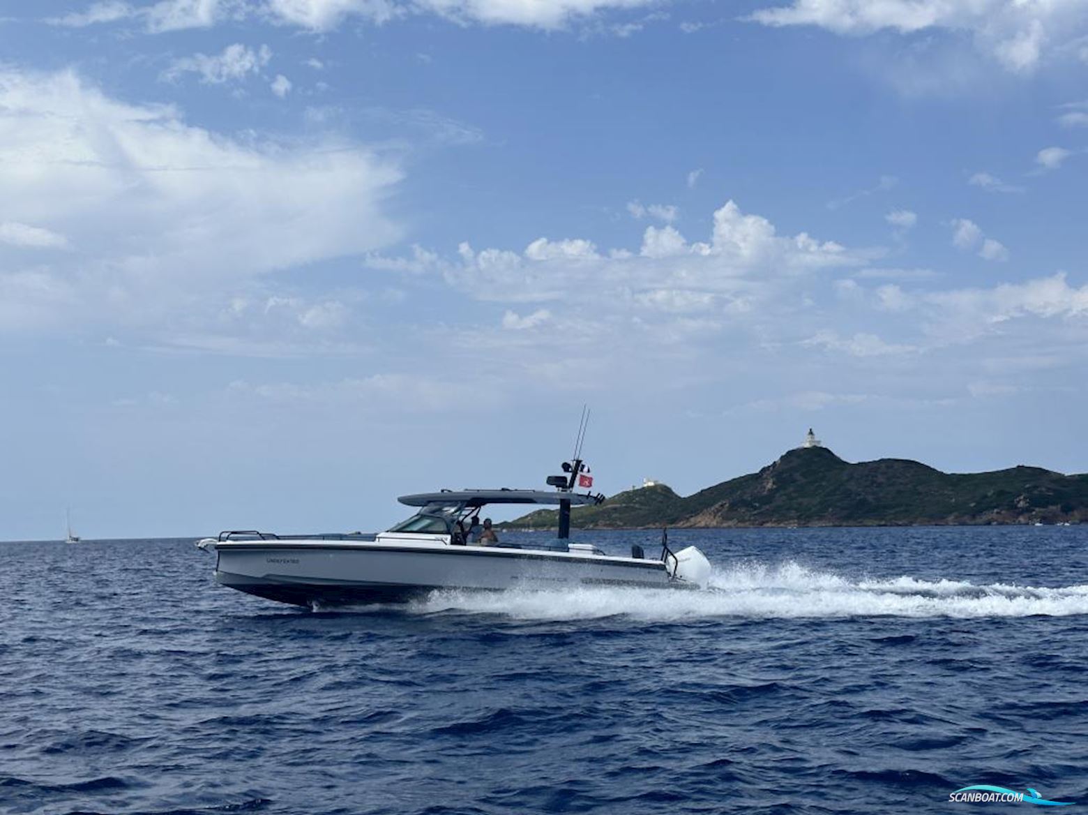 AXOPAR 37 Sun-Top - Lifting Points