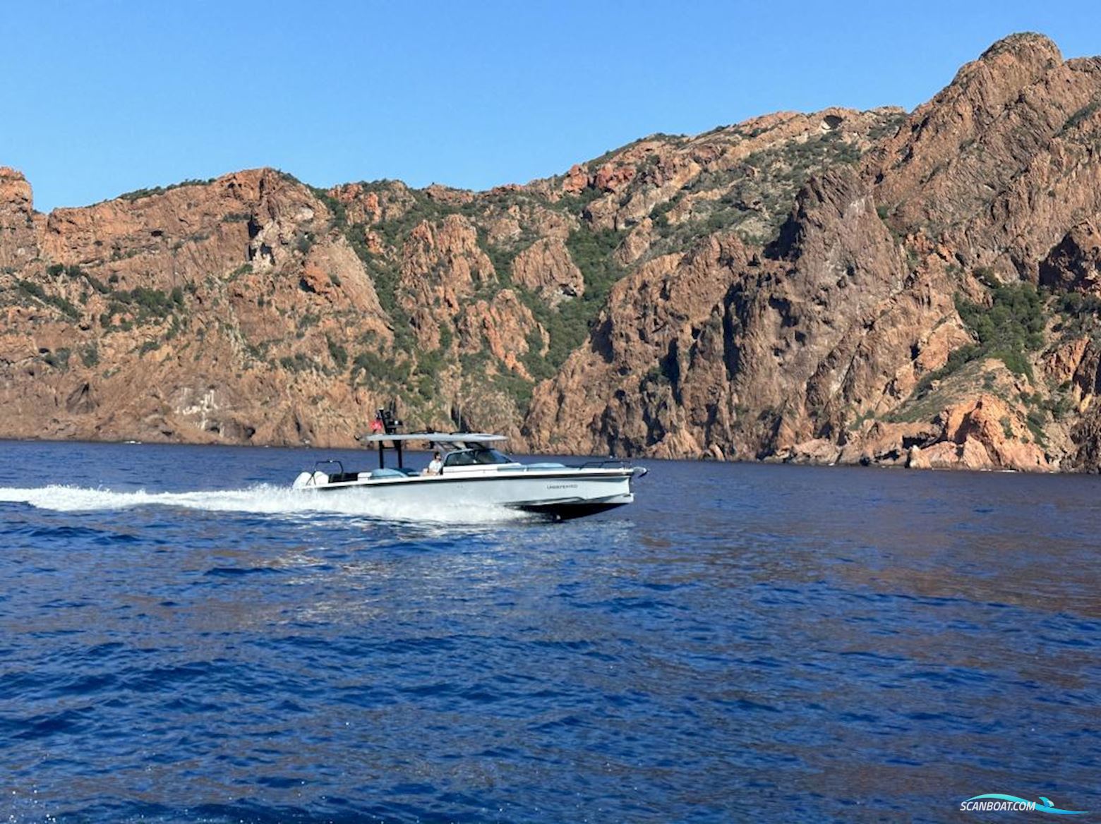 AXOPAR 37 Sun-Top - Lifting Points