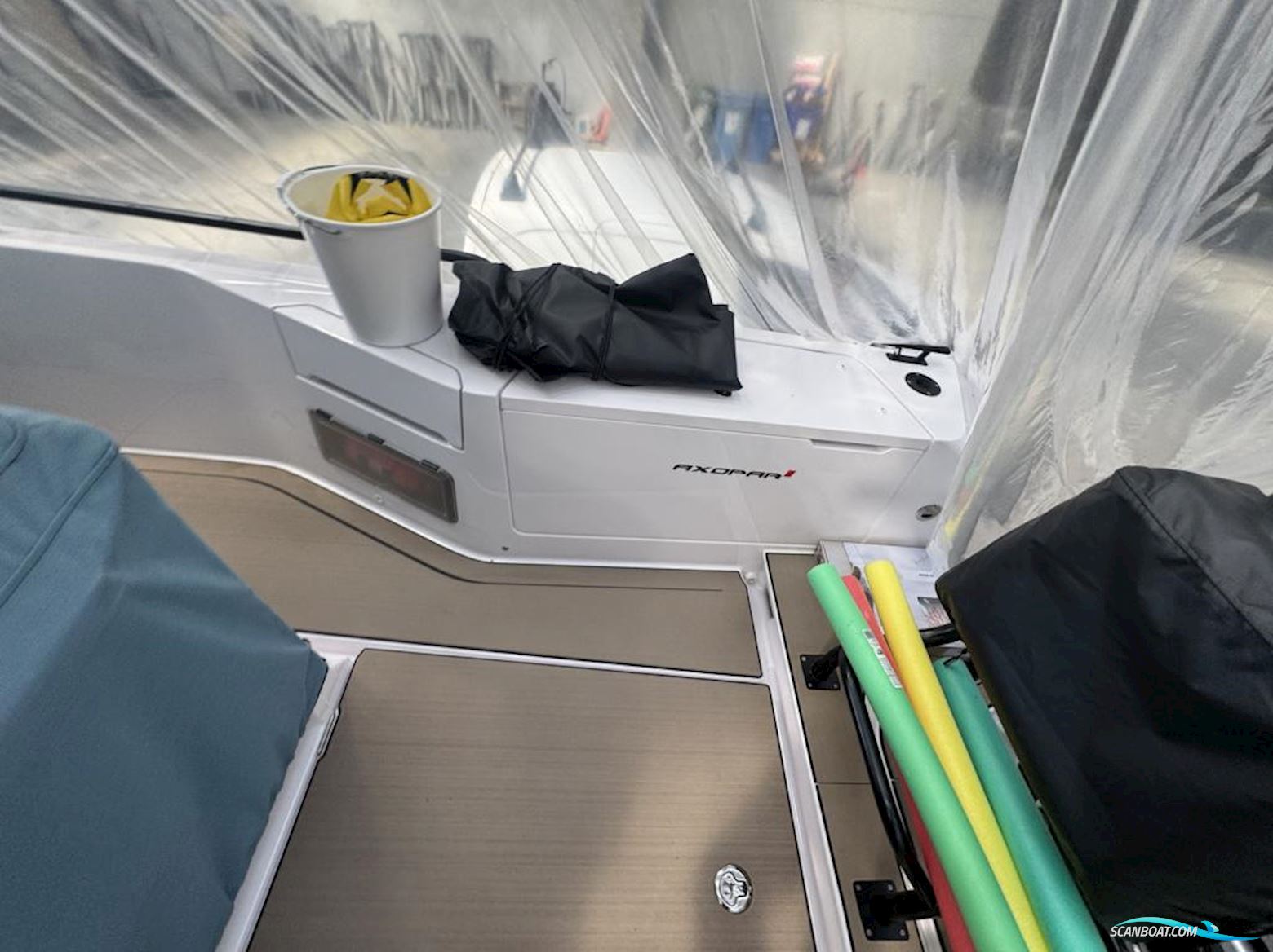 AXOPAR 37 Sun-Top - Lifting Points