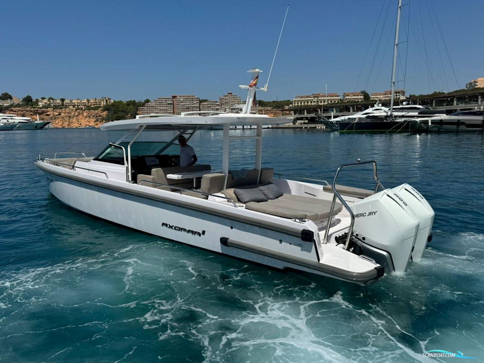 AXOPAR 37 Sun Top - Multistorage