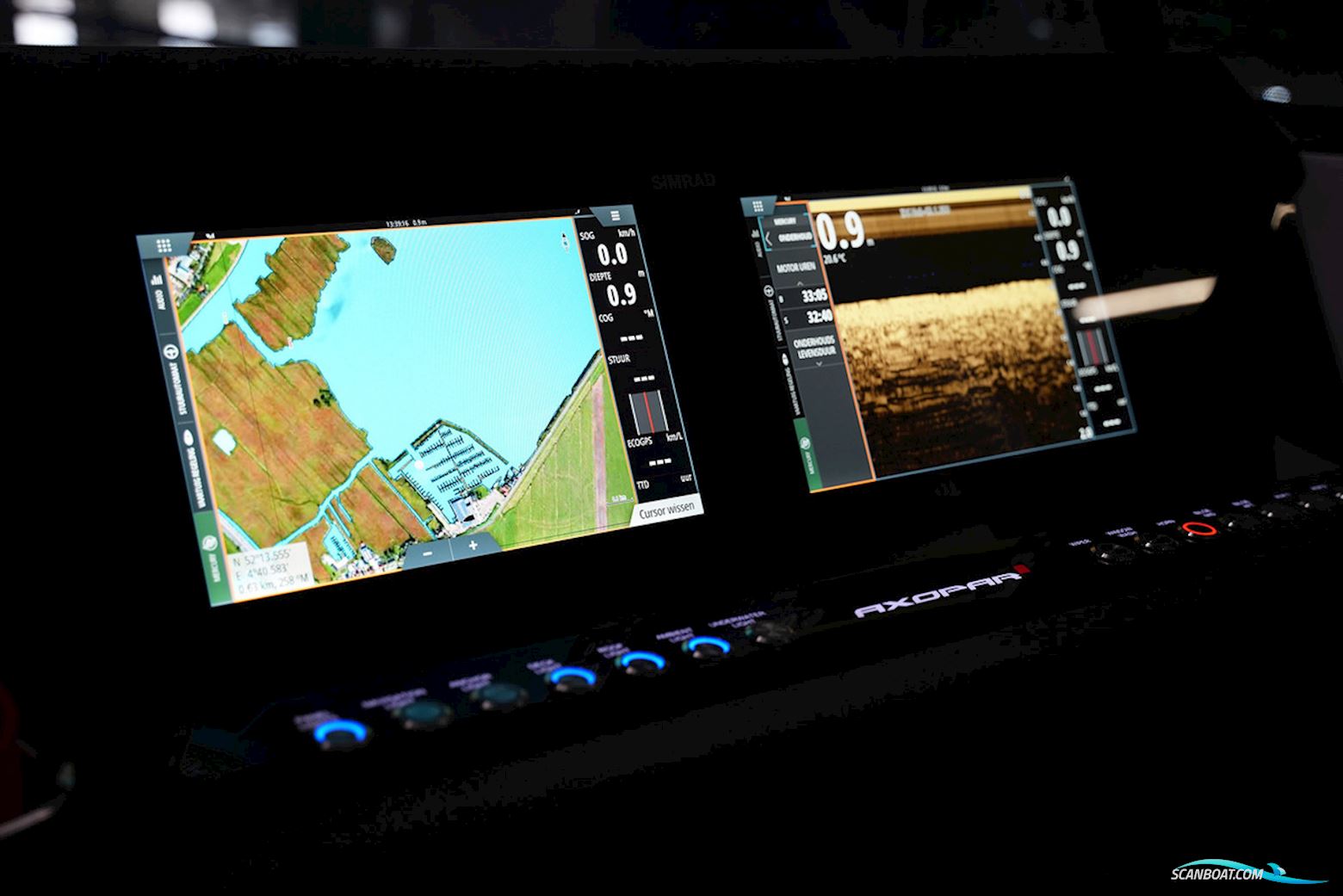 AXOPAR 37 XC Cross Cabin