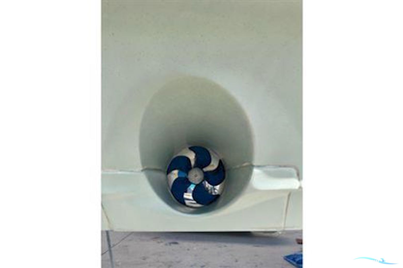 Axopar 37 XC Cross Cabin