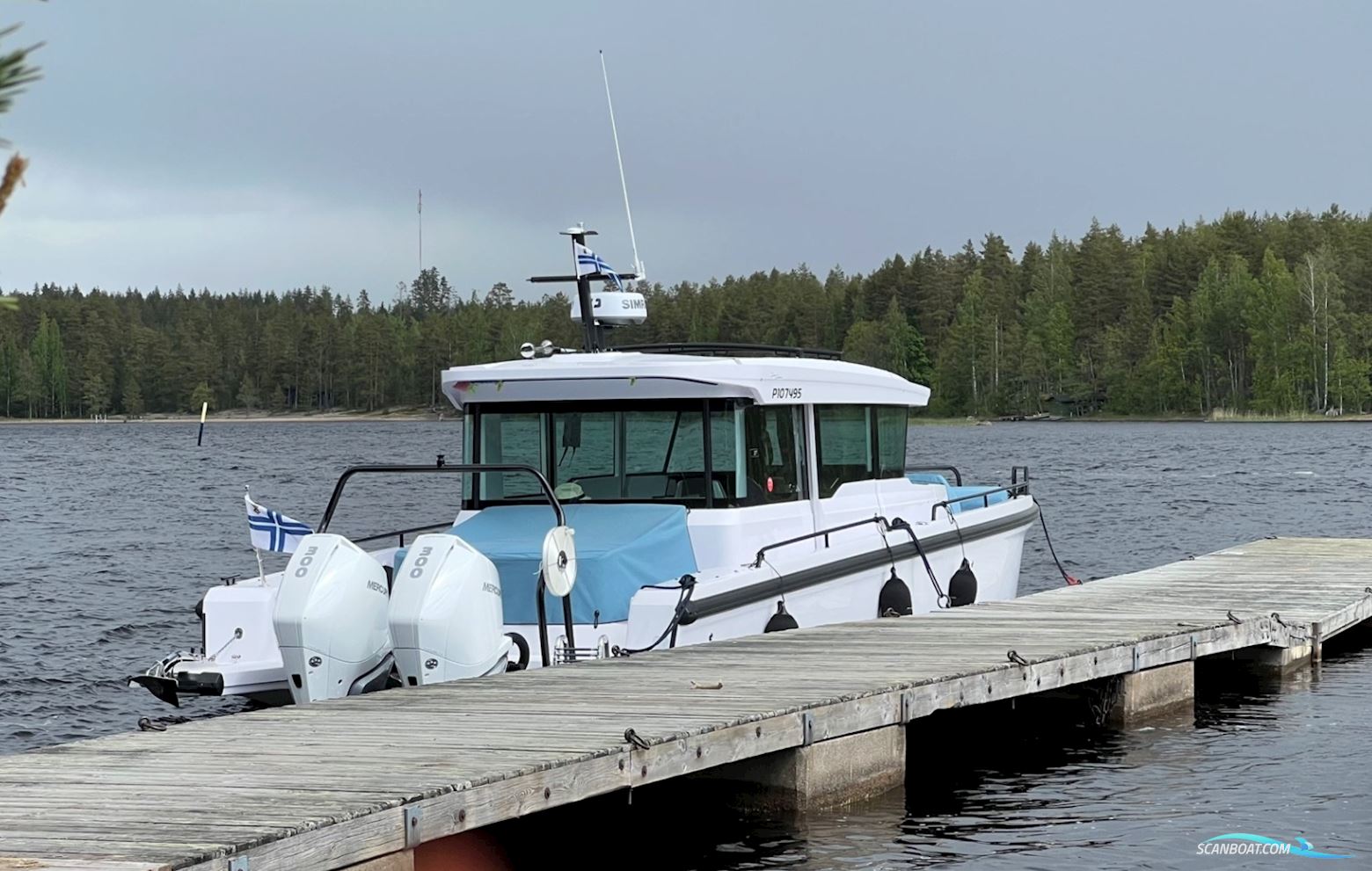 Axopar 37 XC Cross Cabin