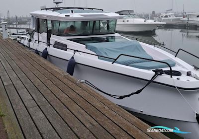 Axopar 45 XC Cross Cabin Motorbåd 2025, med Mercury Verado V8 motor, Finland