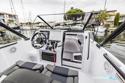 Axopar Yachts 25 Cross Bow Motorbåd 2026, med Mercury Verado 250 XL am ds motor, Danmark