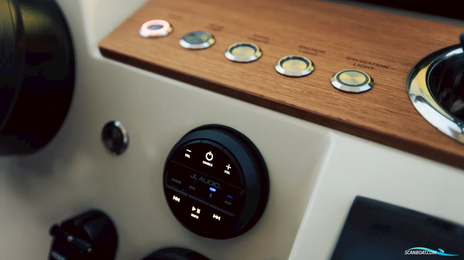 Axopar Yachts Axopar AX/E 25