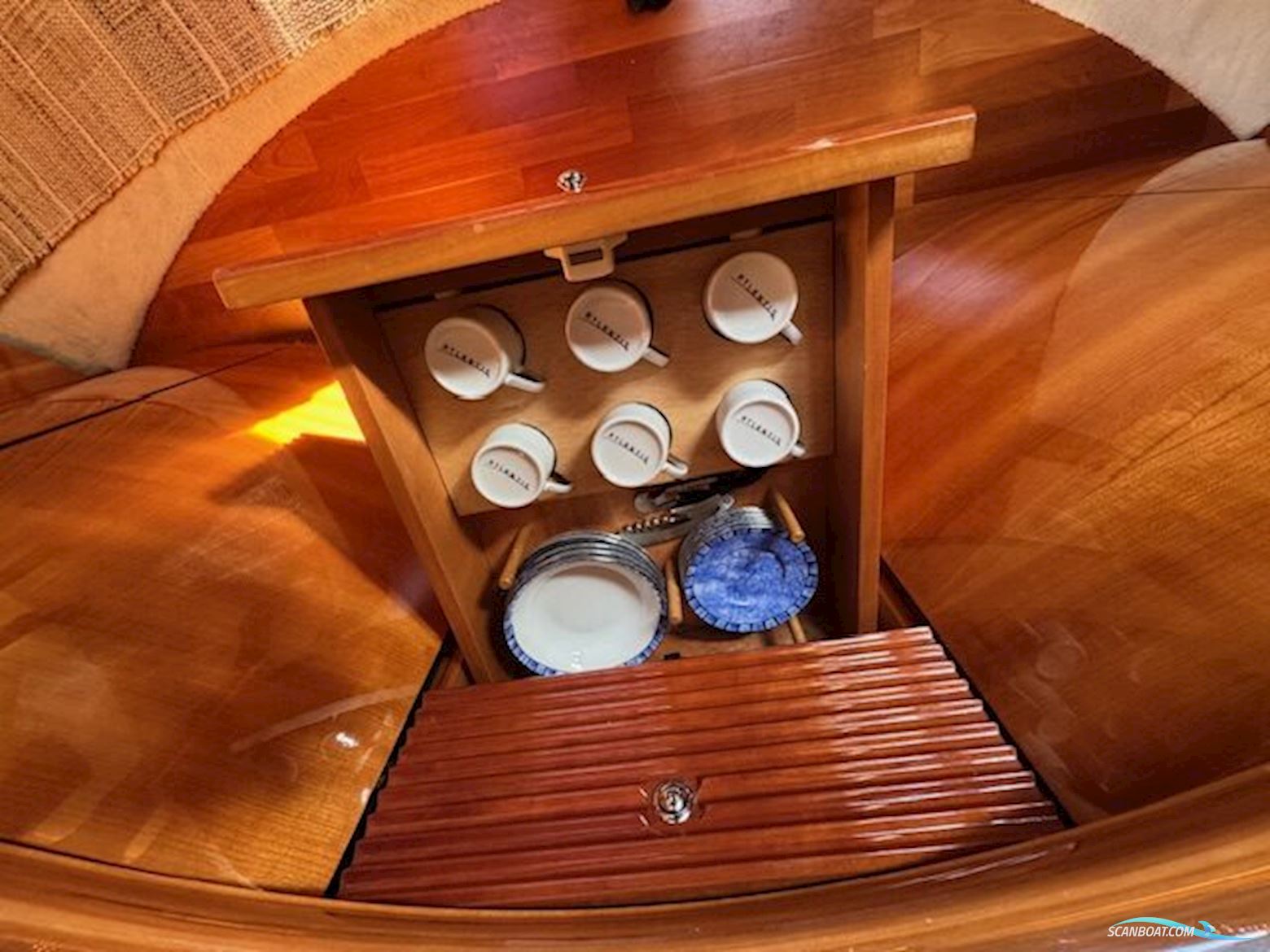 Azimut / Atlantis 47 Gerne Bytte