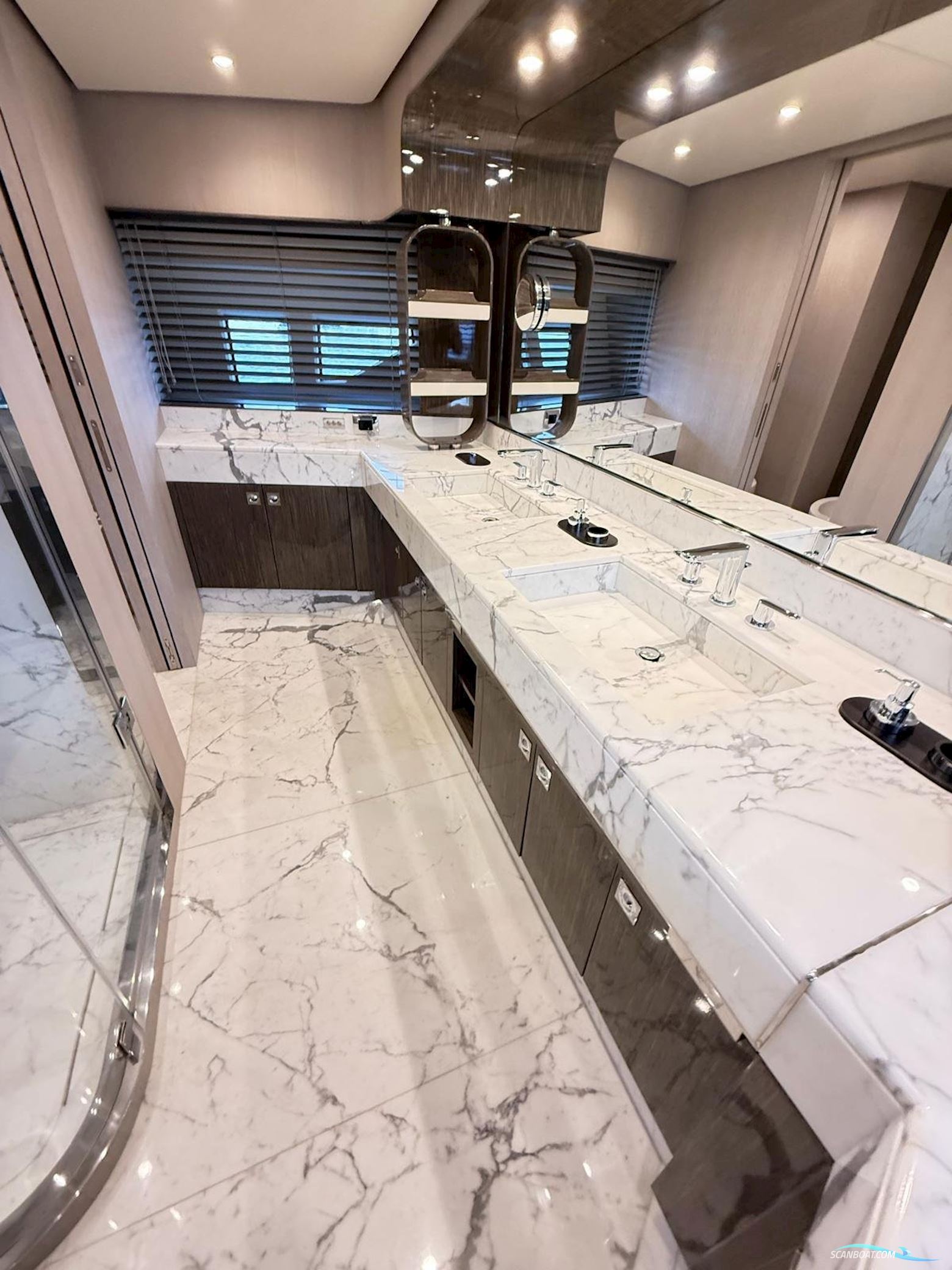 Azimut 30 GRANDE - 2018