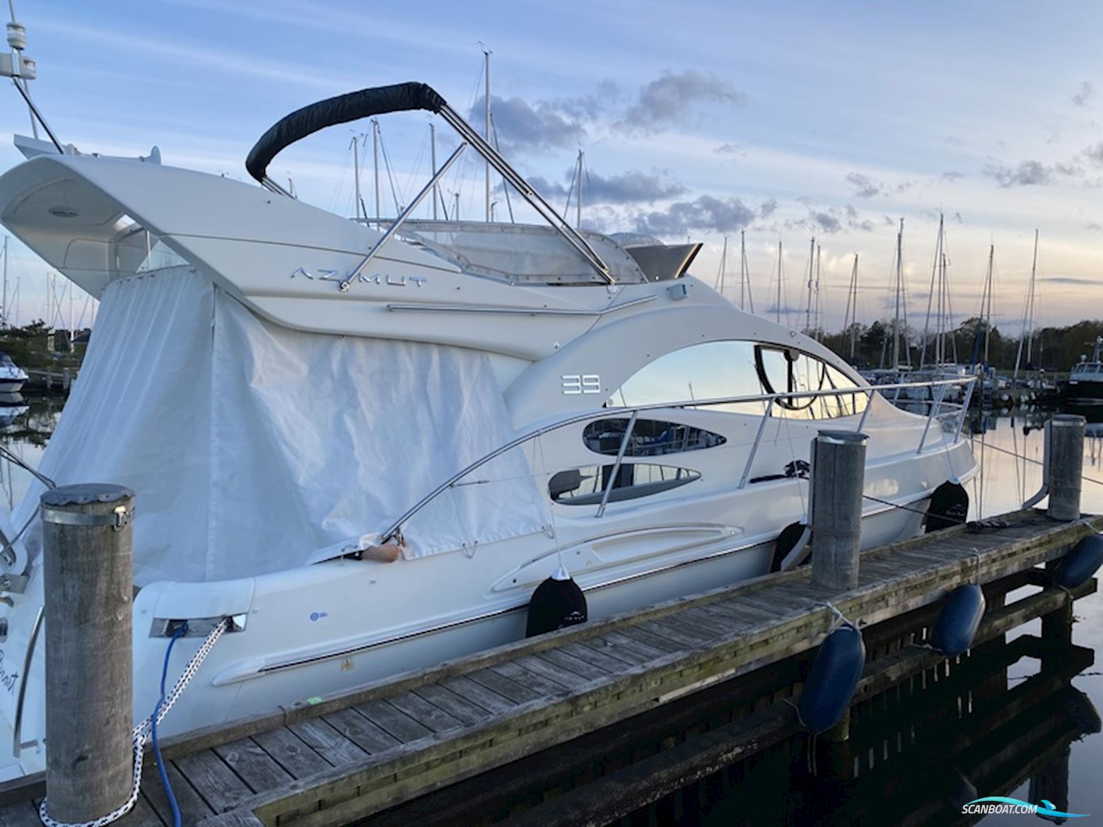 Azimut 39