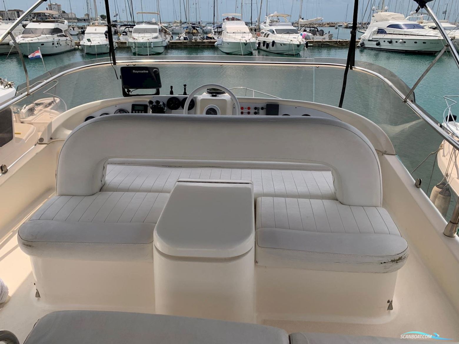 Azimut 40 FLY