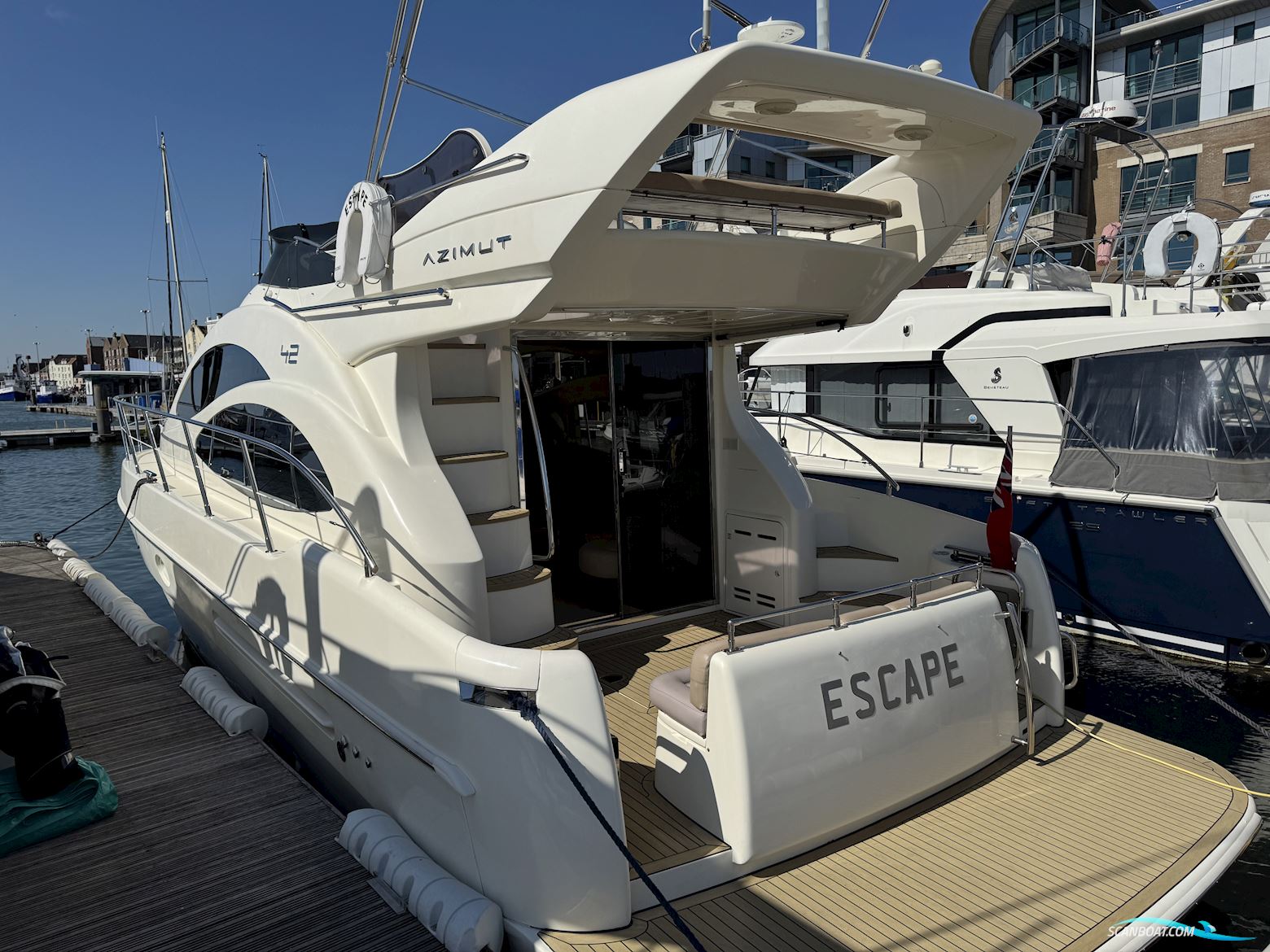 Azimut 42