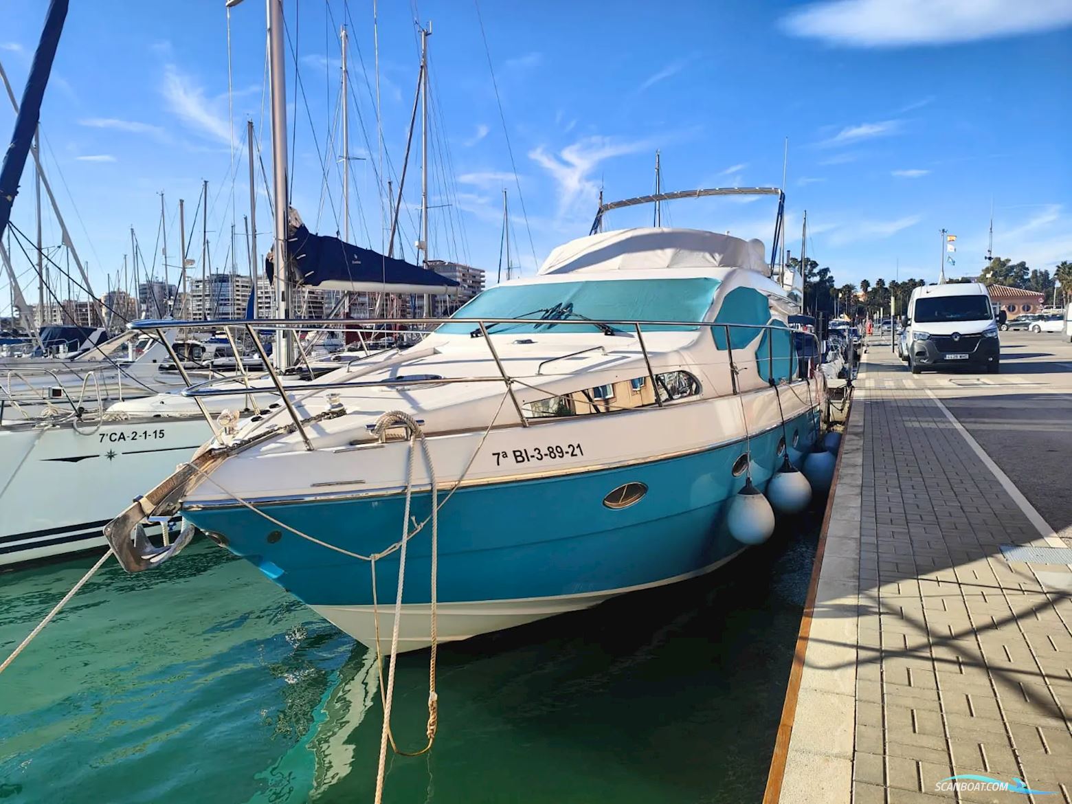 Azimut 46