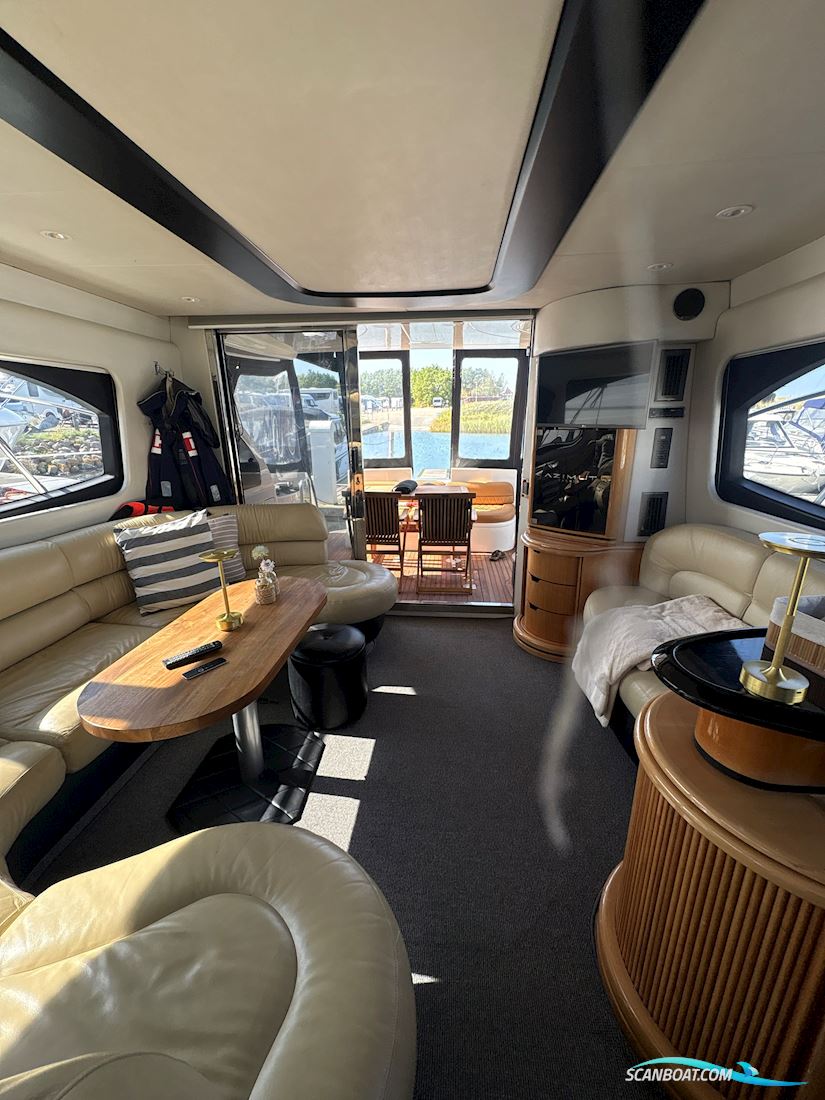Azimut 46