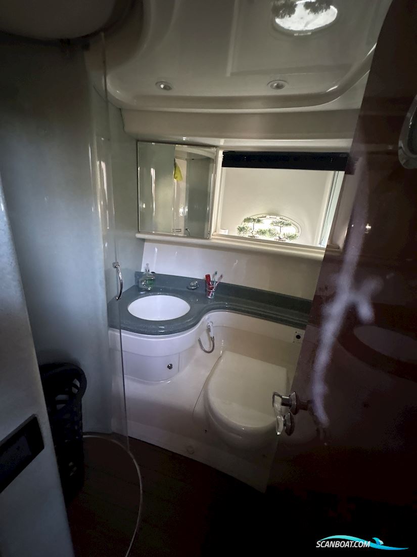 Azimut 46