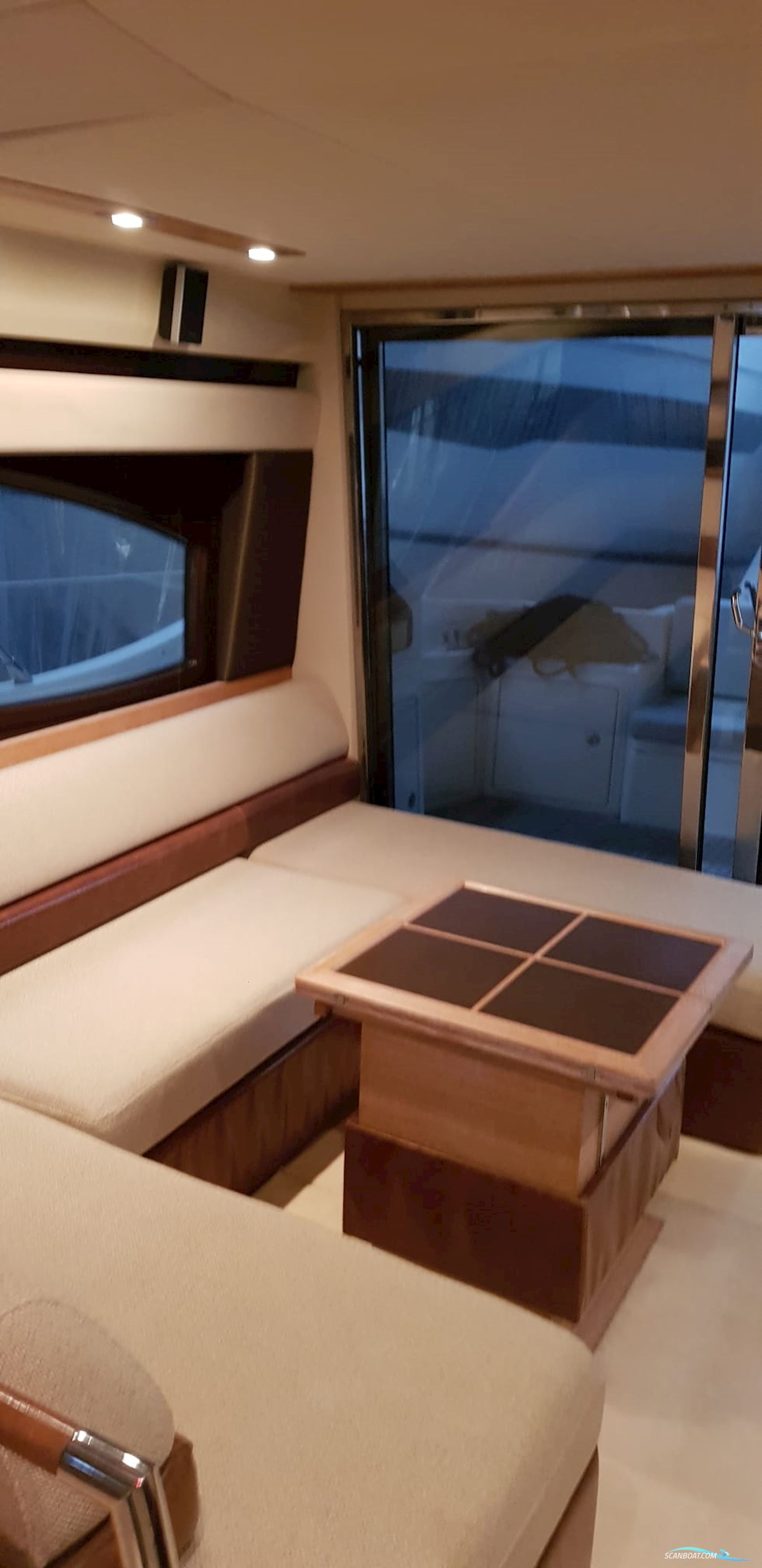 Azimut 47