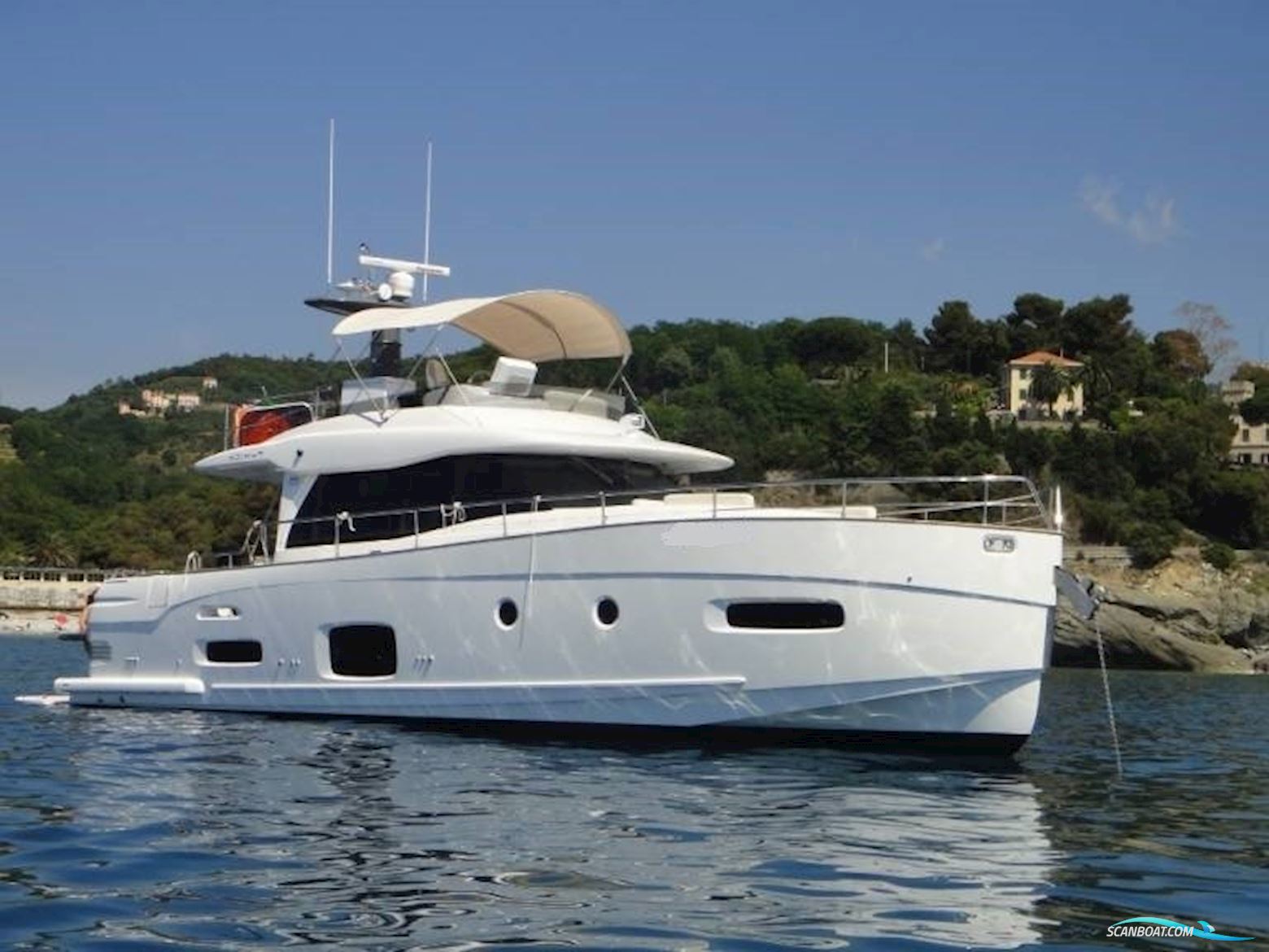 Azimut 53 MAGELLANO - 2015 Motorbåd 2015, med CUMMINS QSC 8.3 motor, Kroatien