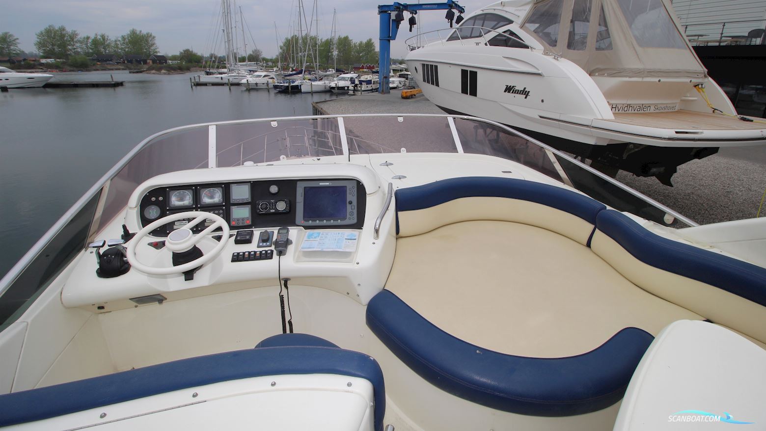 Azimut 55 FLY