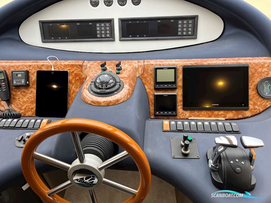 Azimut 55