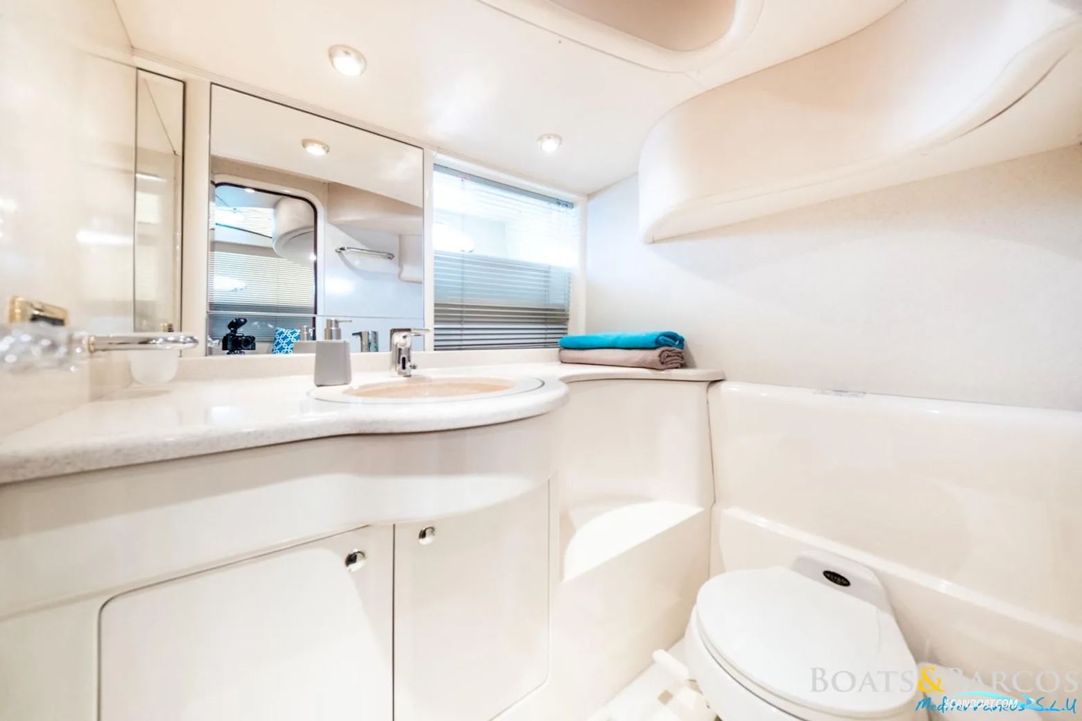 Azimut 58