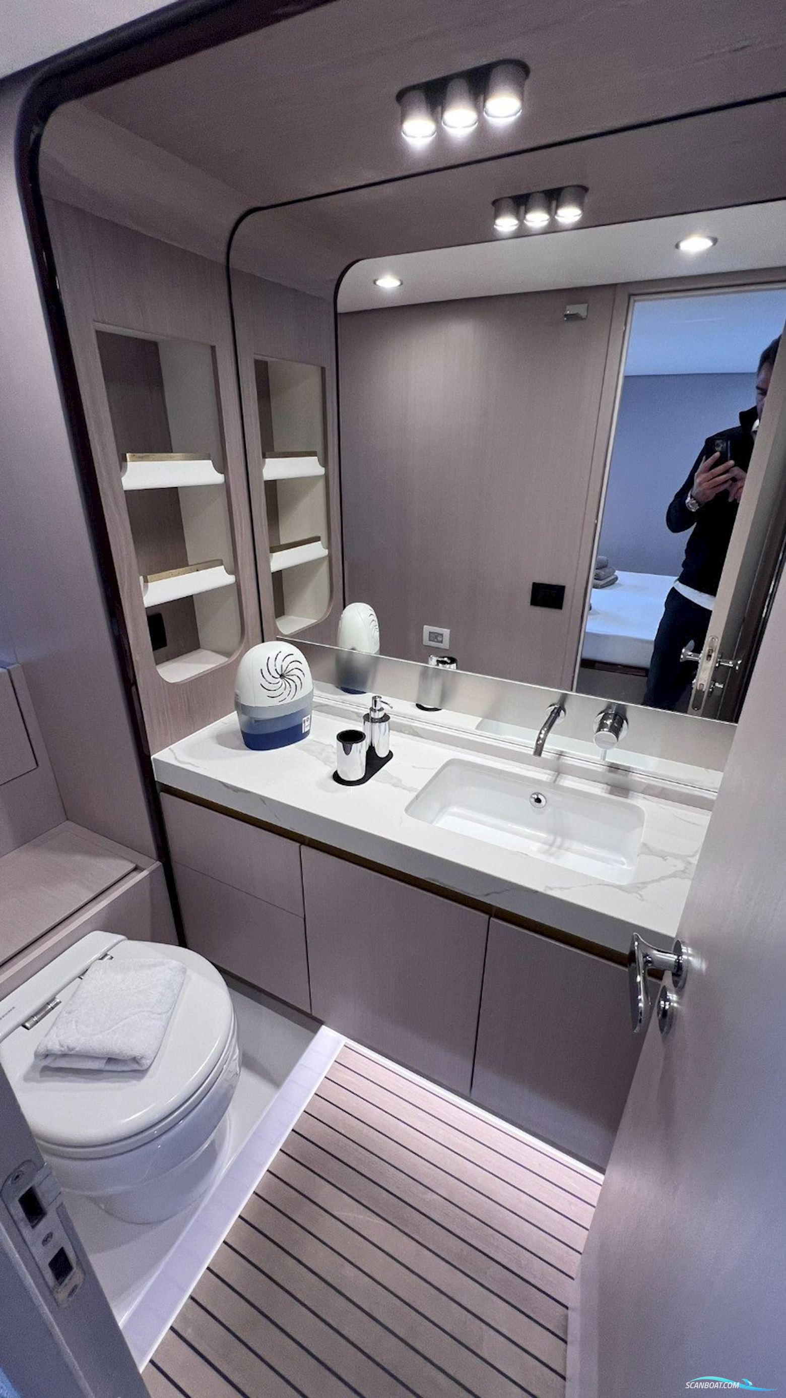 Azimut 60 FLY - 2018