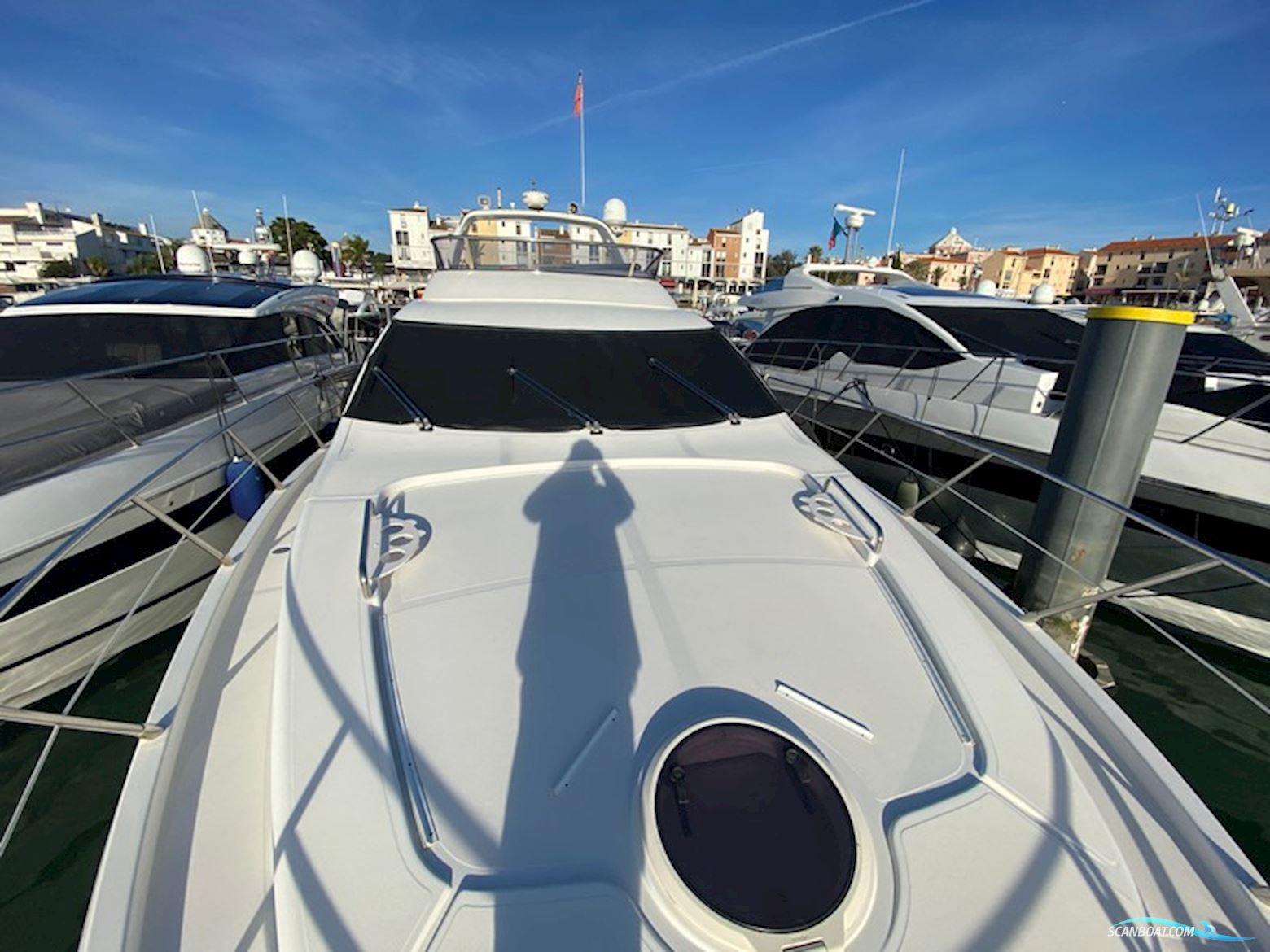 Azimut 60 Fly