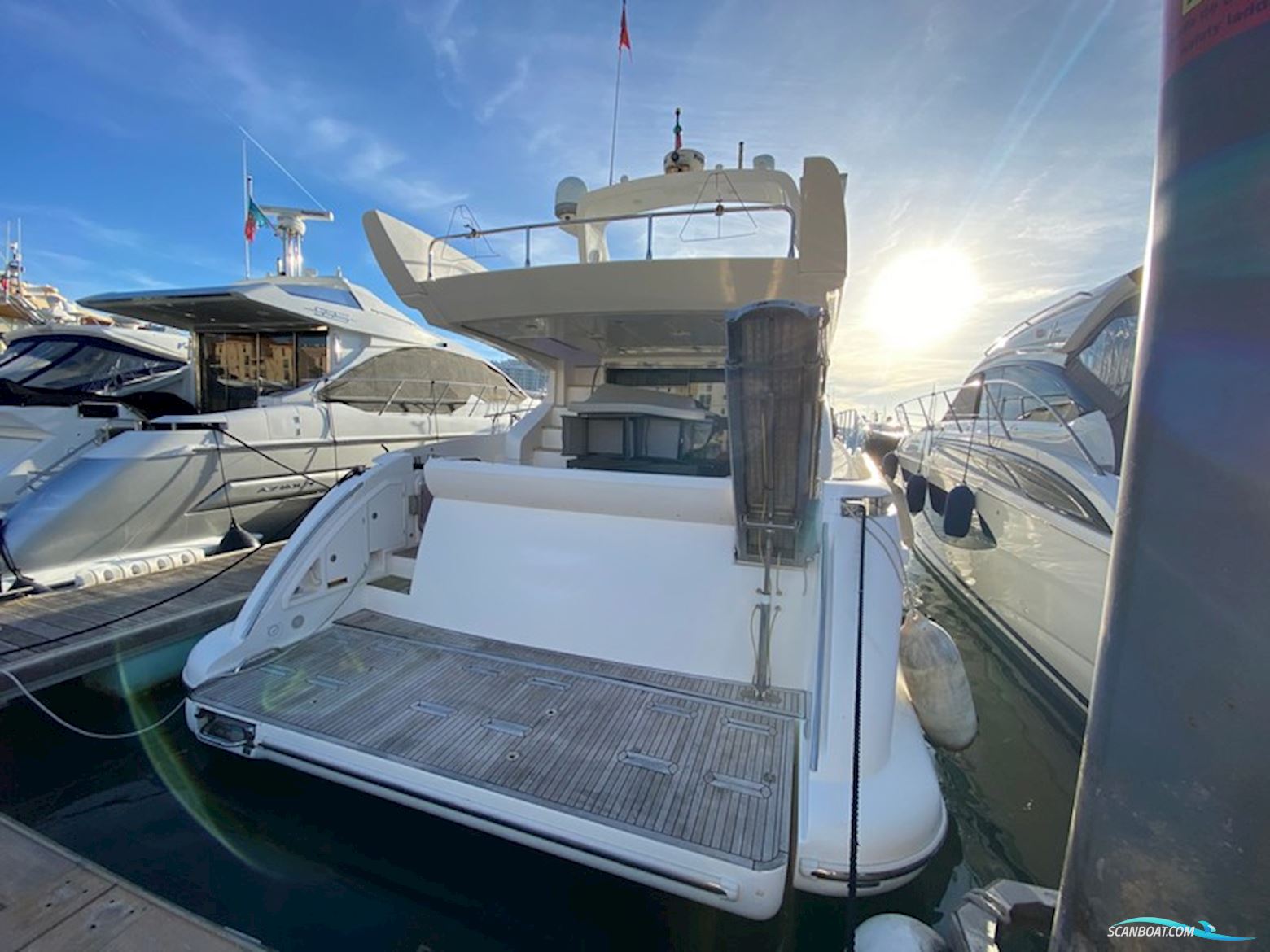 Azimut 60 Fly