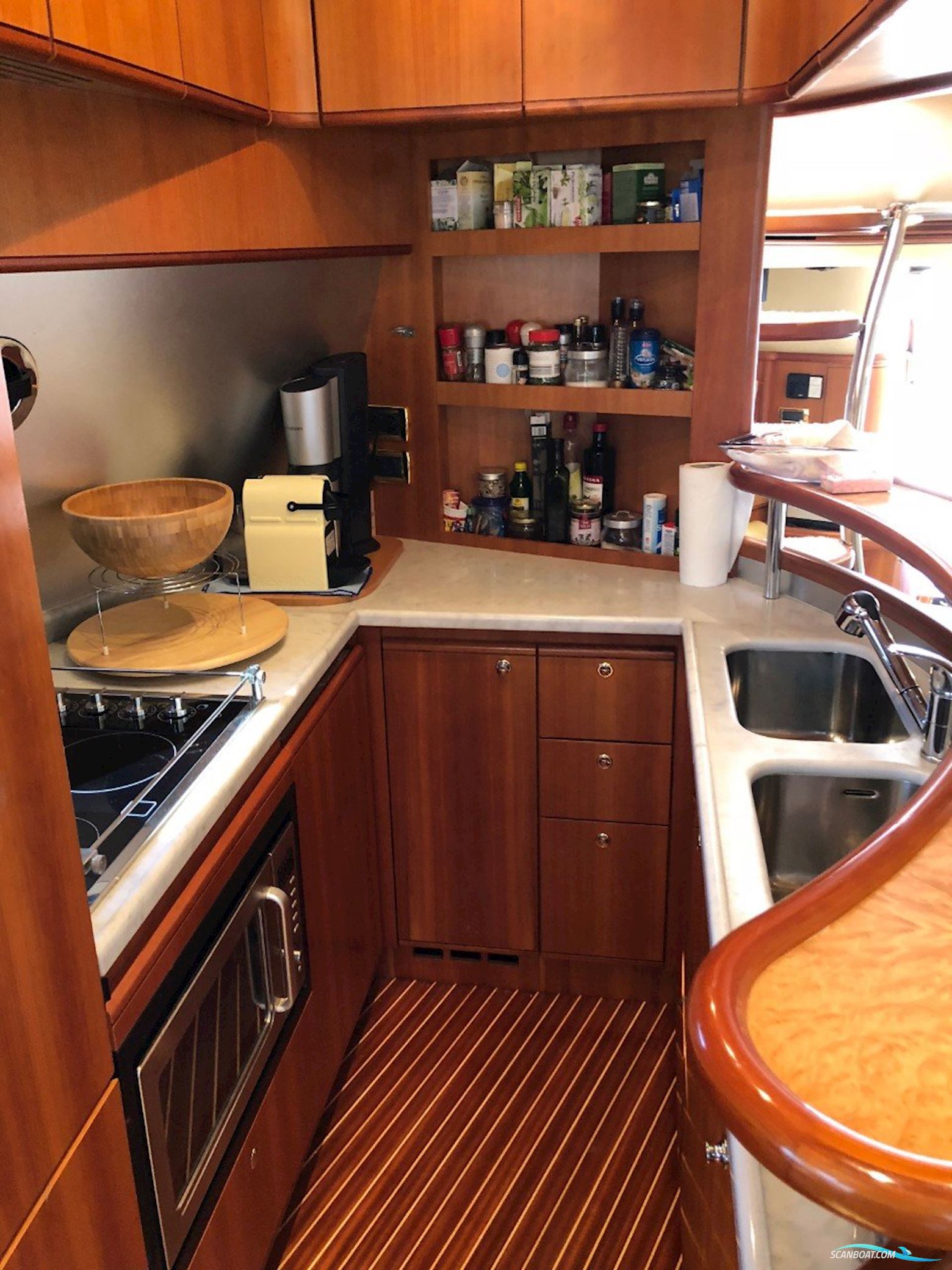 Azimut 68 EVO FLY - BJ. 2008 - 4 KAB.