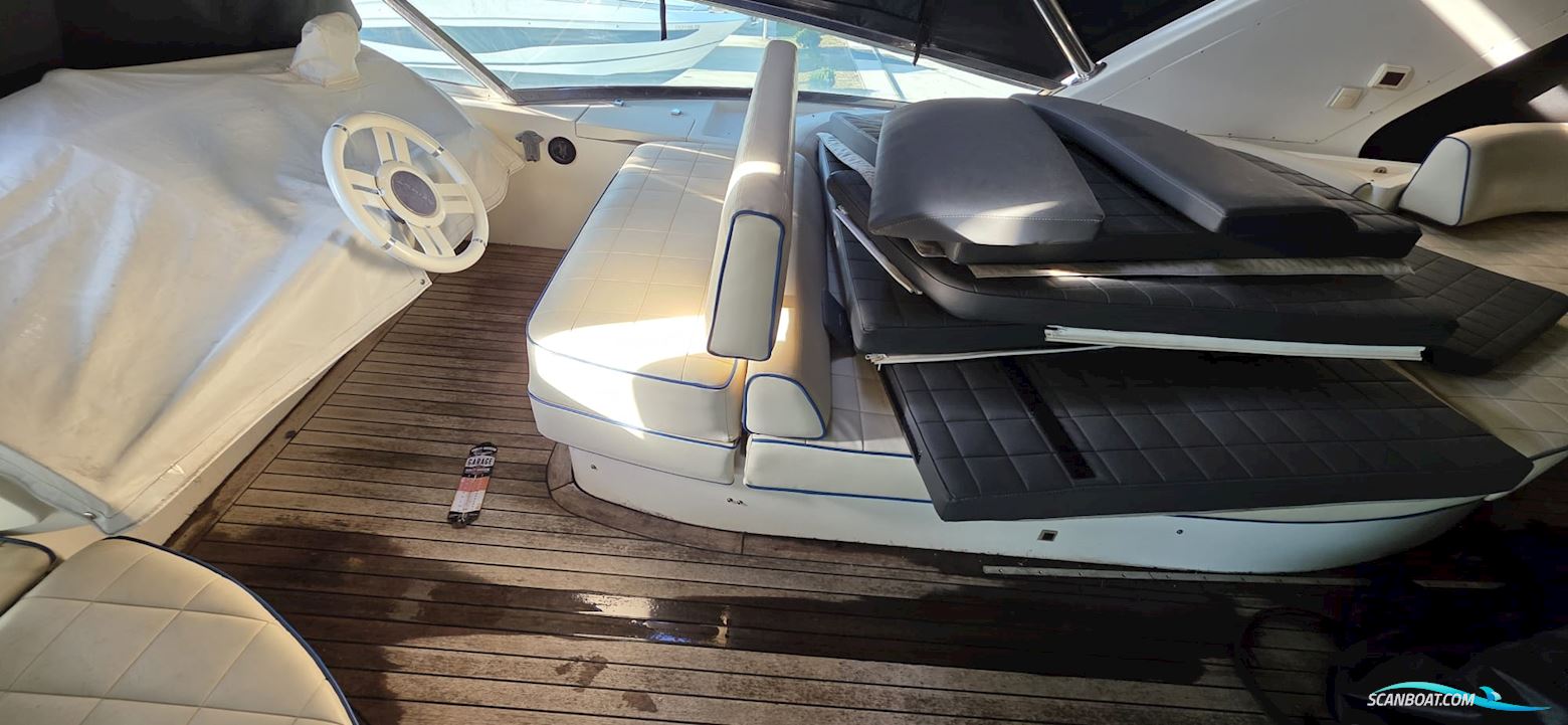 Azimut 75