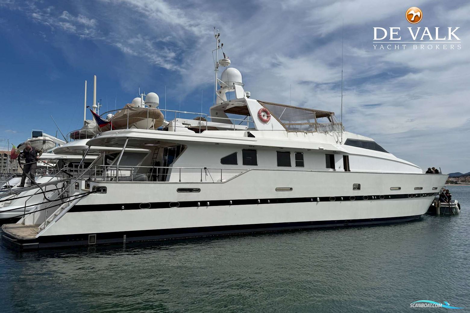 Azimut 90 Motorbåd 1991, med Mtu motor, Frankrig