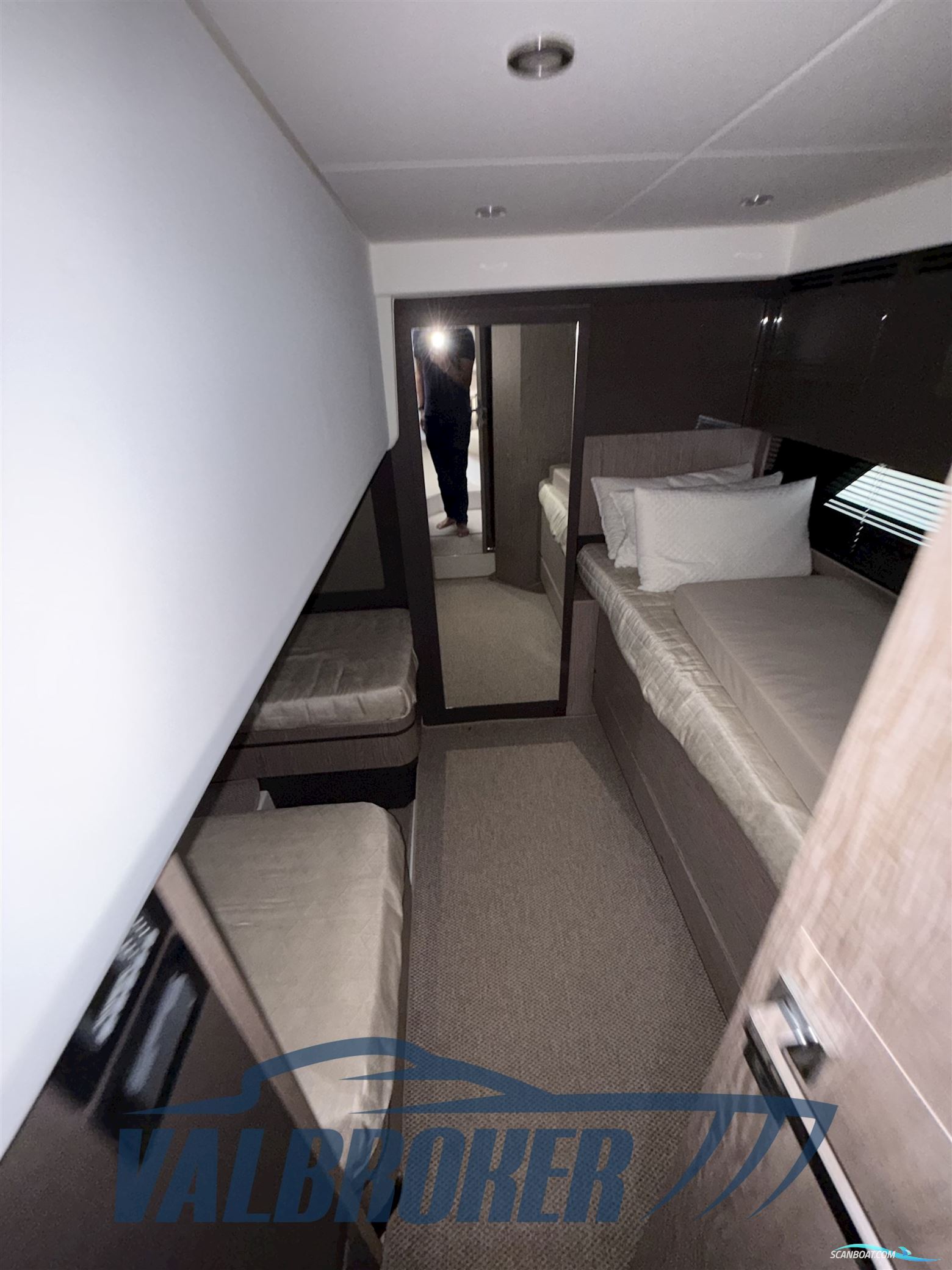 Azimut Atlantis 45