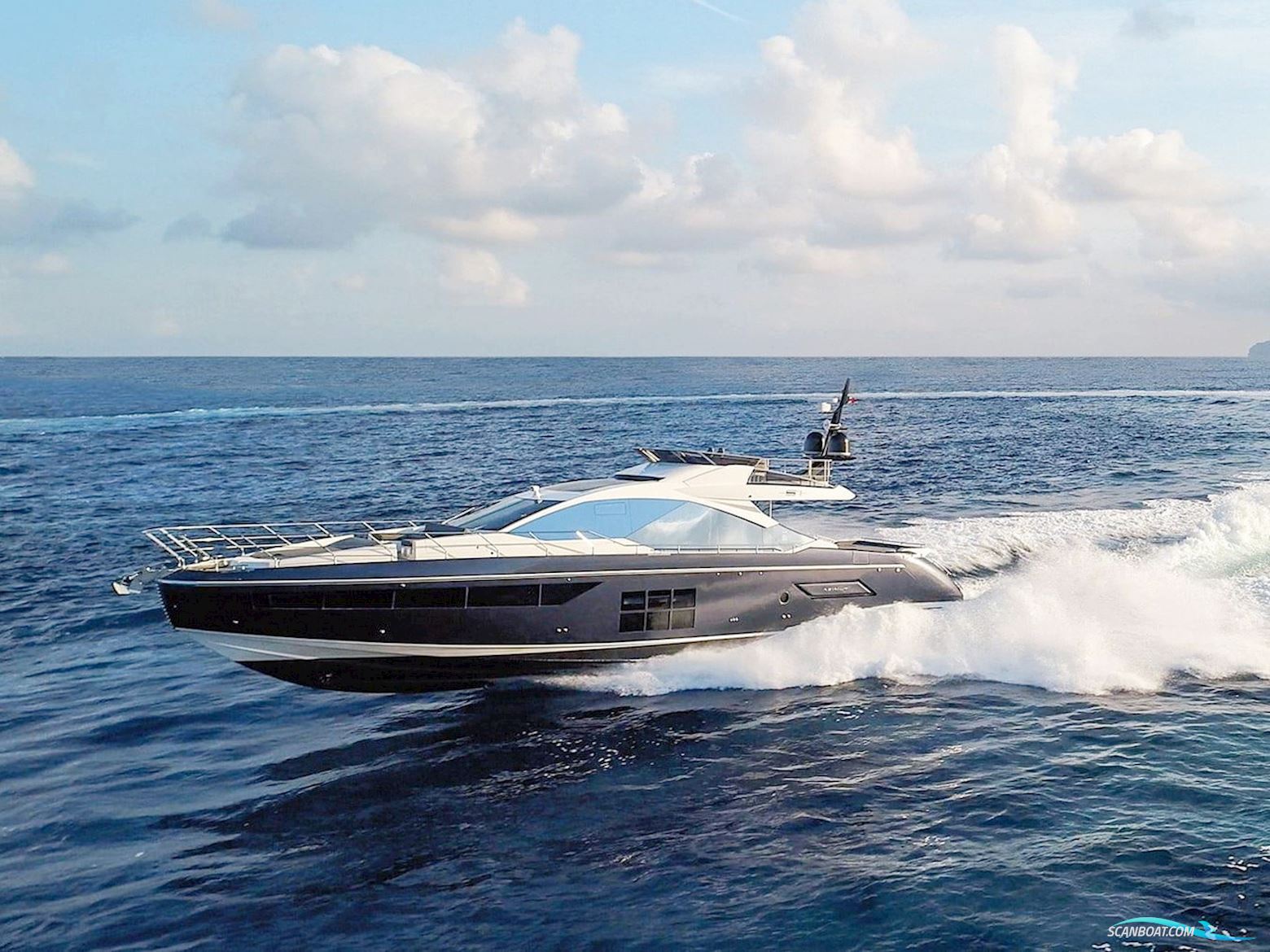 Azimut S7