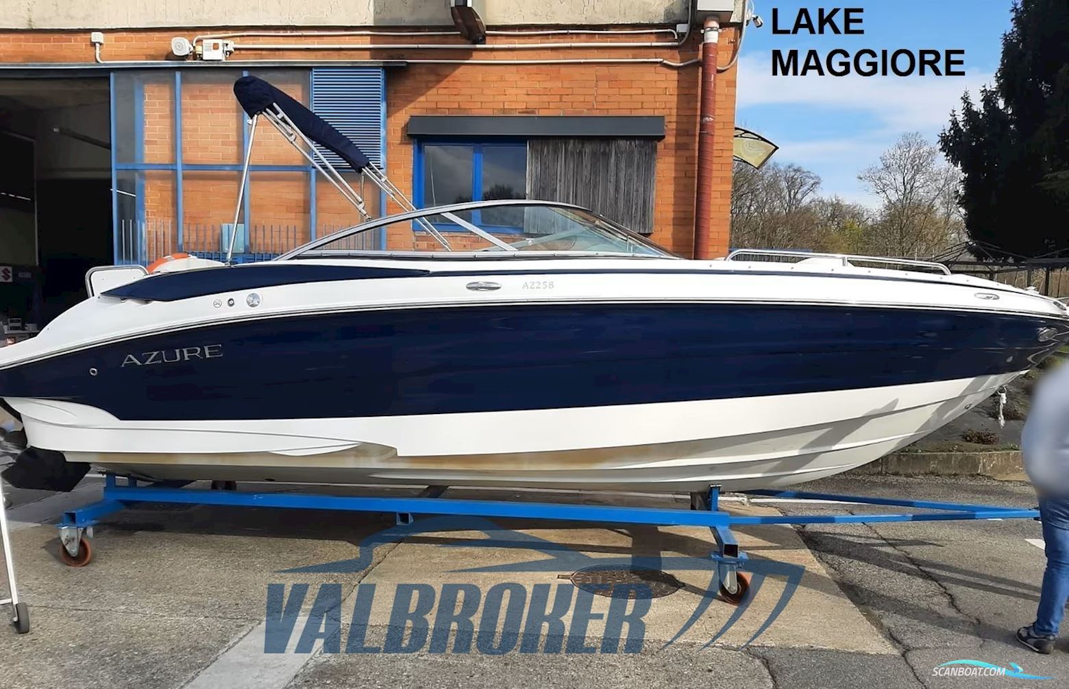 Azure Boats AZ 258 BR Motorbåd 2012, med Mercruiser MAG 350 Mpi Bravo III motor, Italien