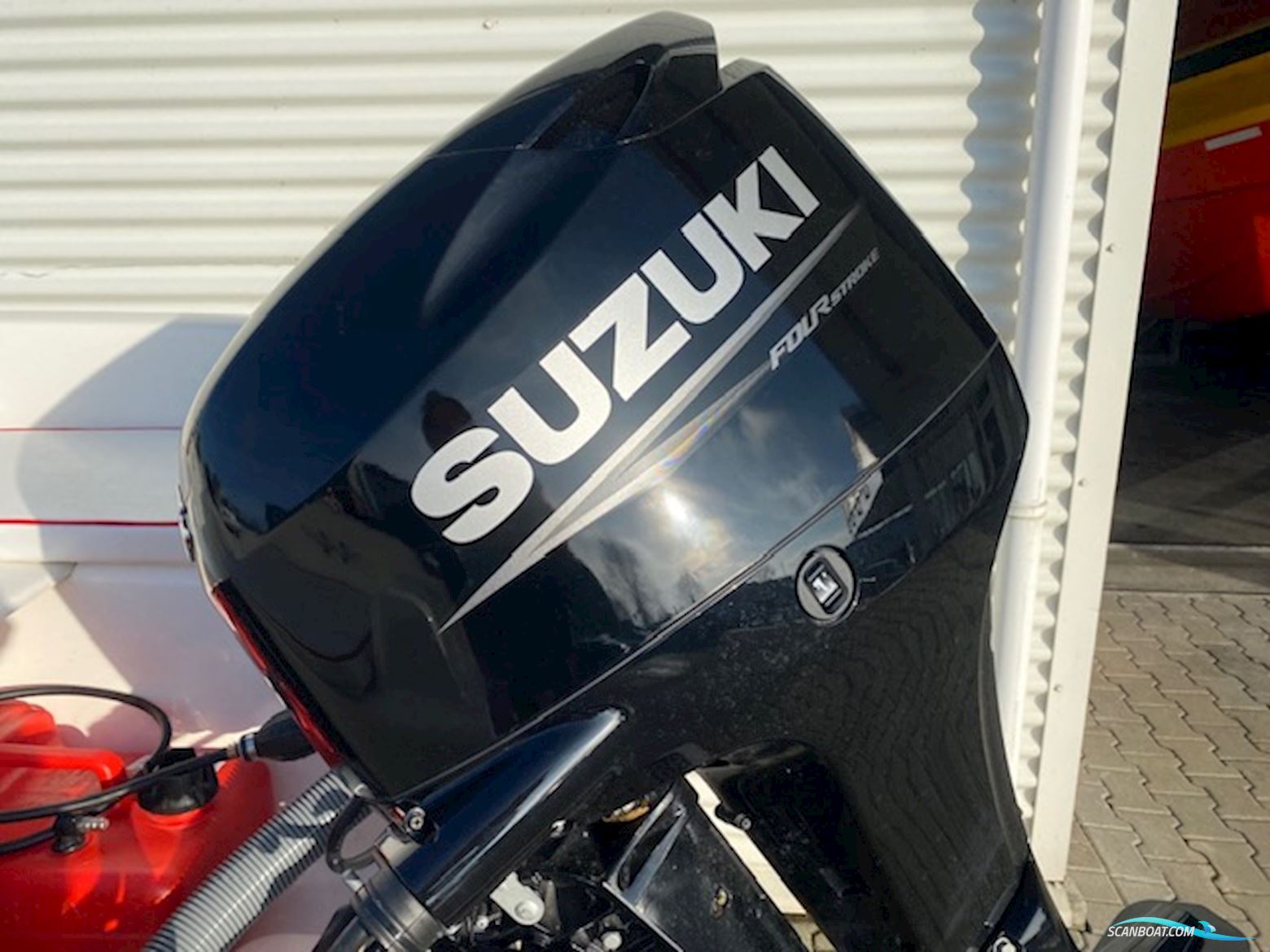 B2 MARINE Cap Ferret 452