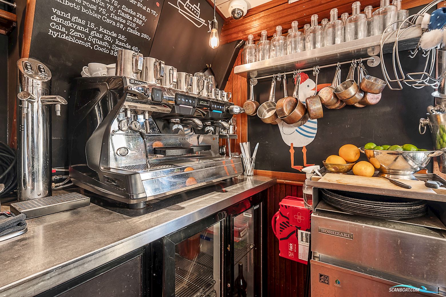 Båd Cafe Sorte Louis