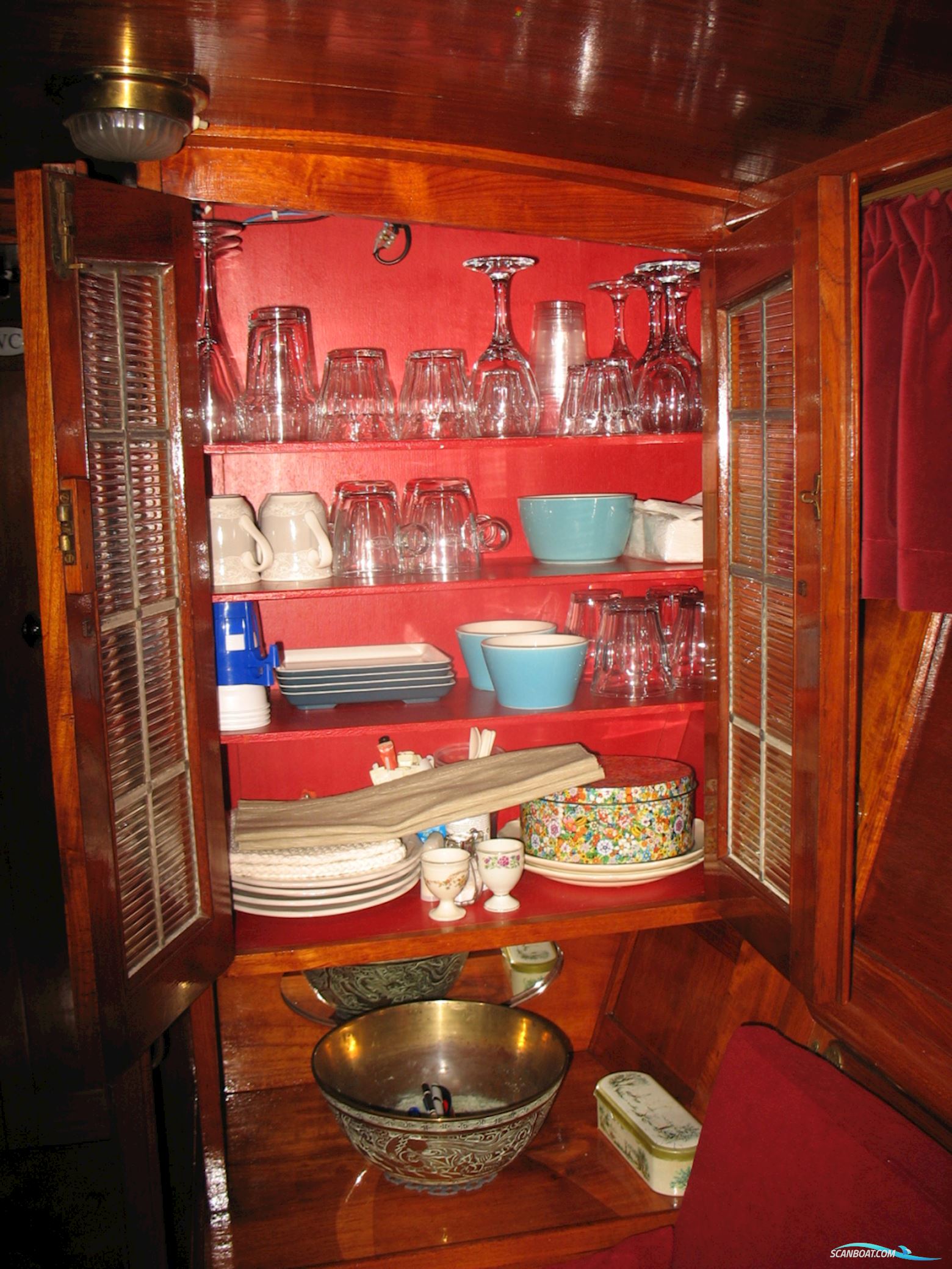 Bakdekker  Met kofferdek en achterkajuit