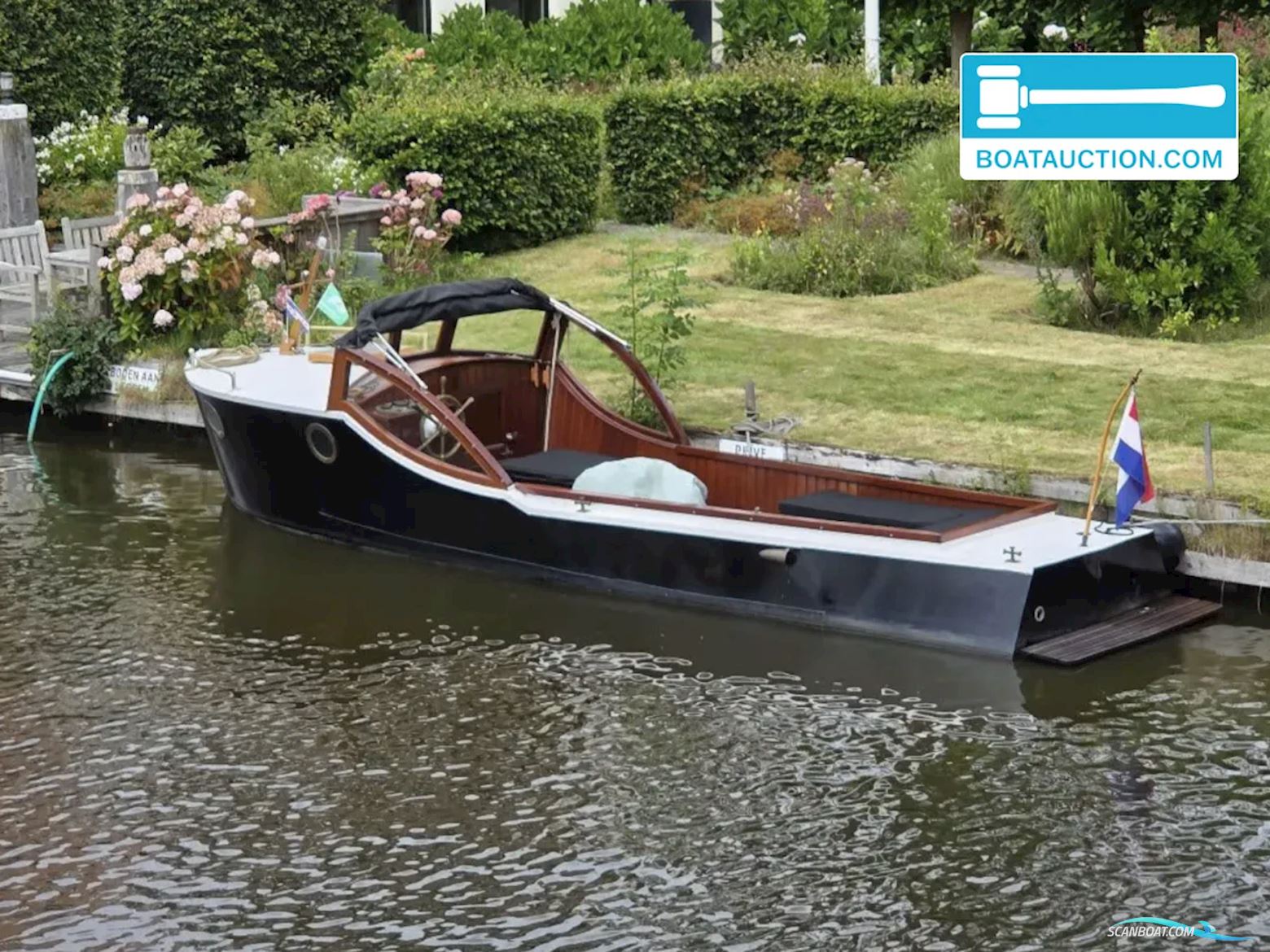BAKDEKKER 750 Motorbåd 1904, med Peugeot Indendor motor, Holland
