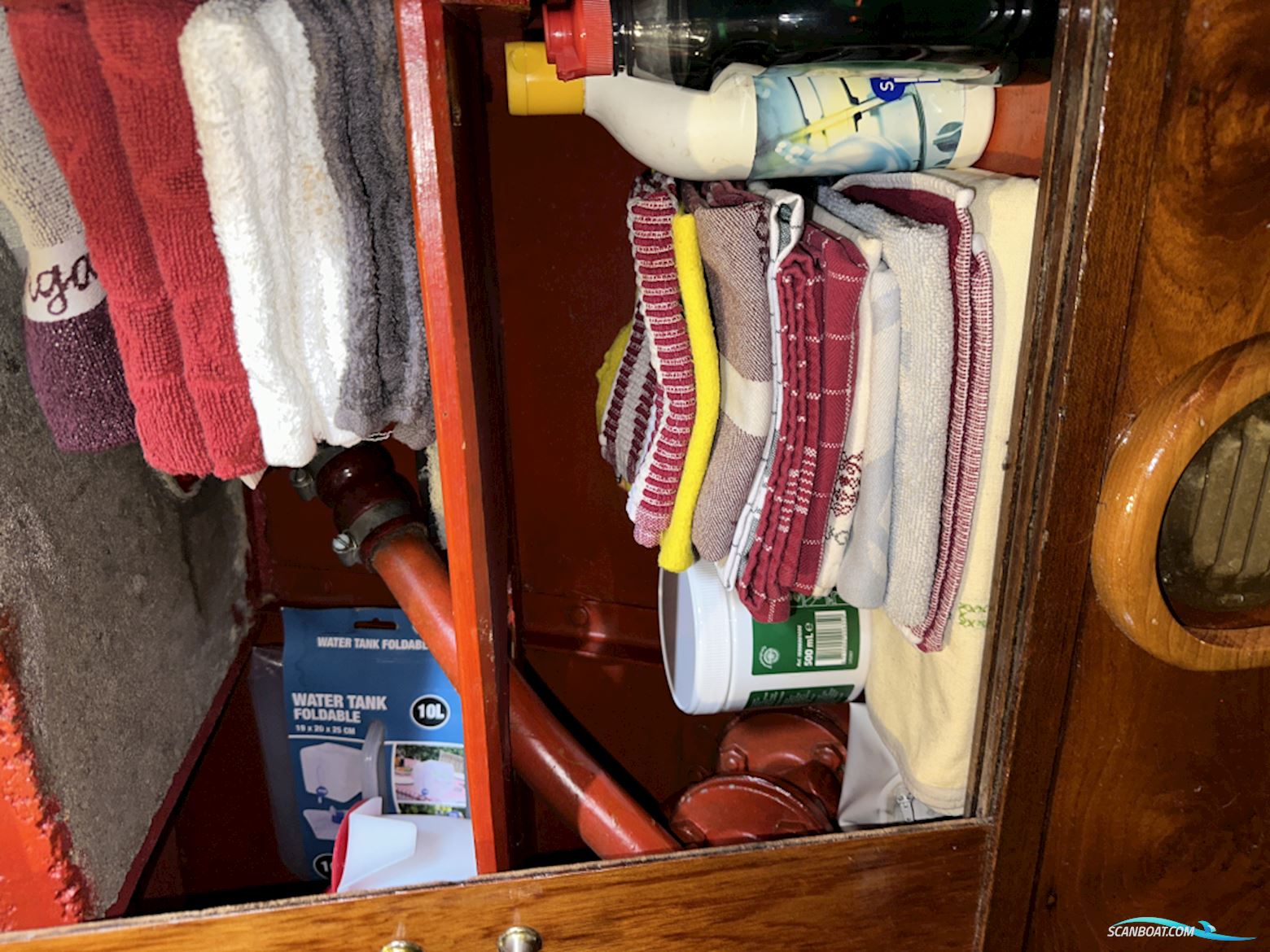 Bakdekker Met Kofferdek en Achterkajuit