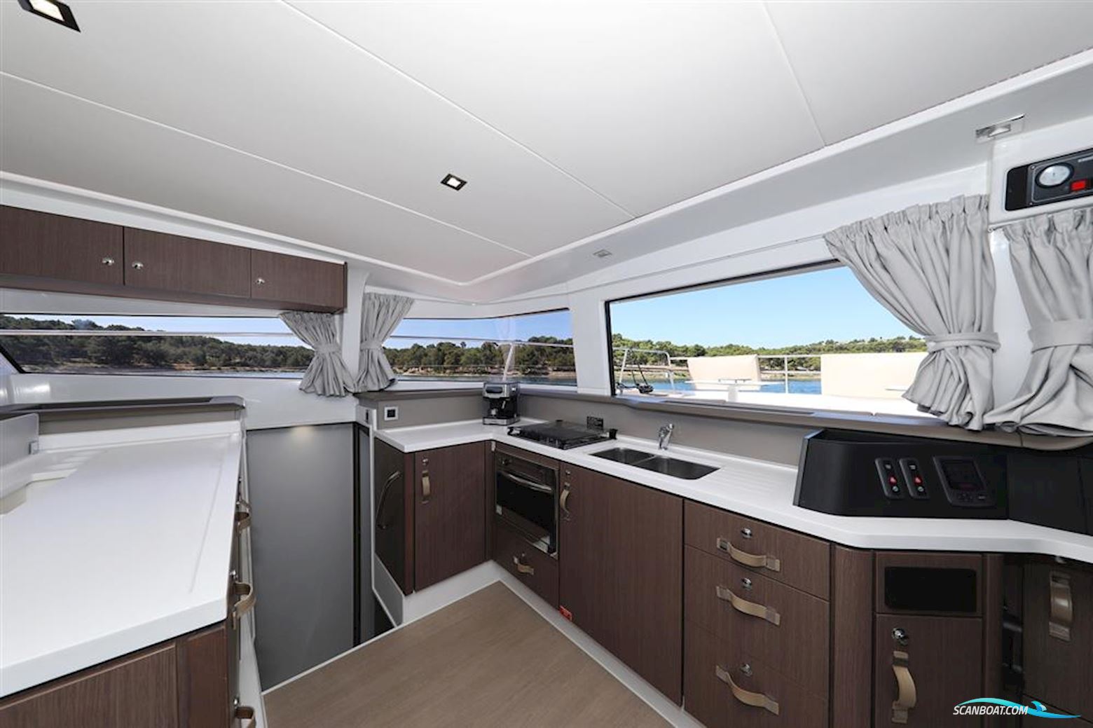 Bali Catamarans 4.3 MY