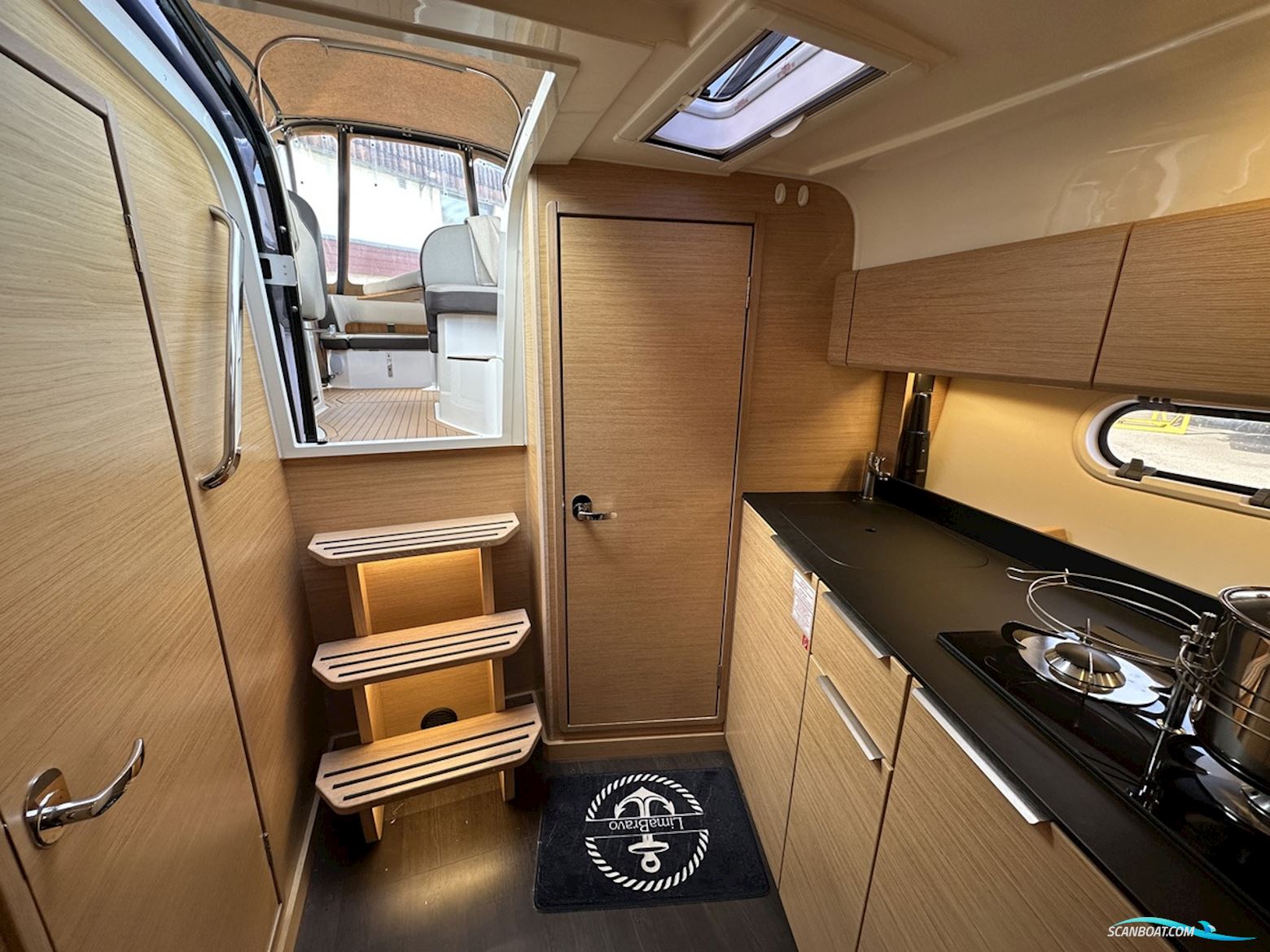 Bavaria  S30