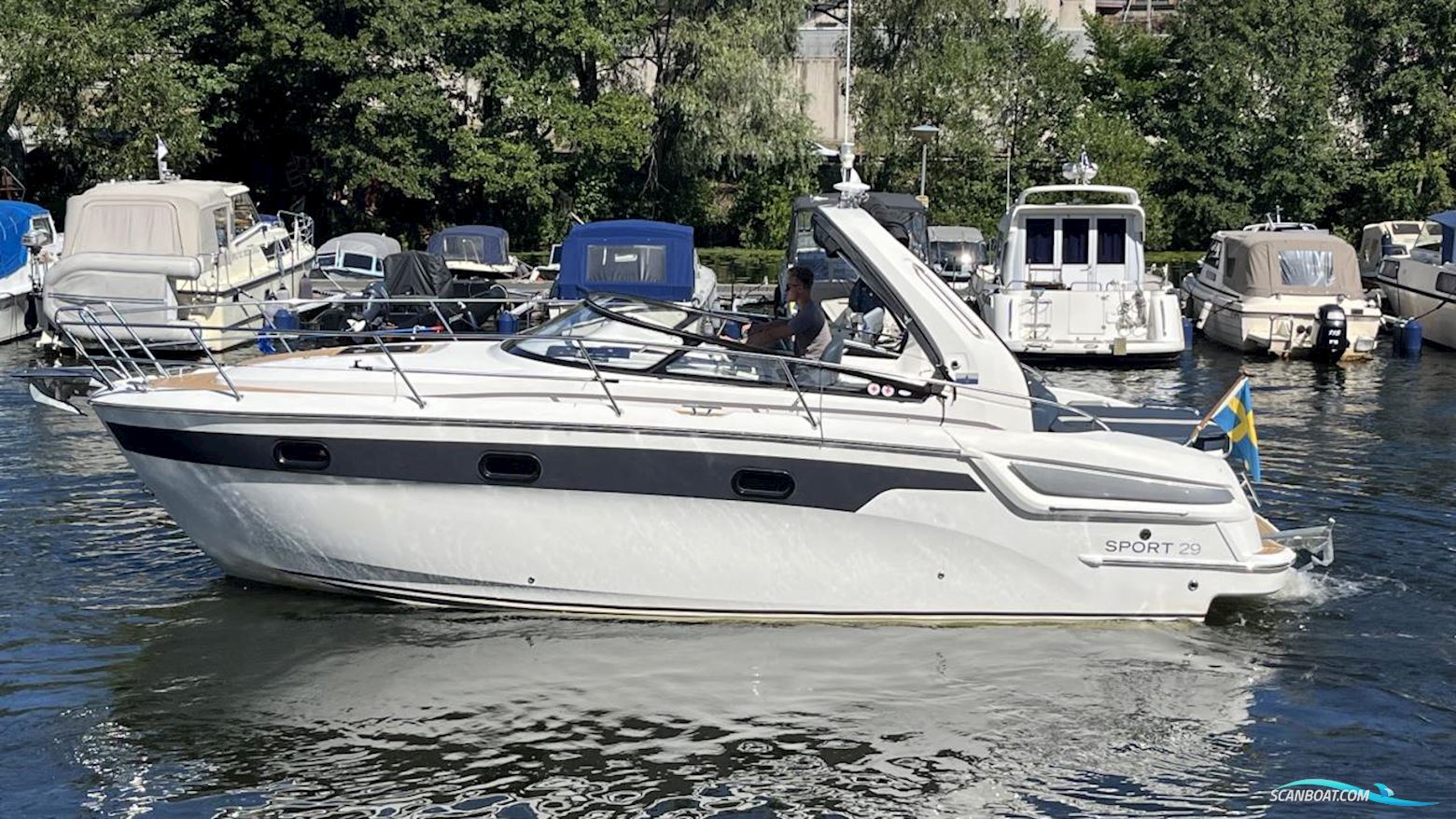 Bavaria 29 Sport Motorbåd 2013, med Volvo Penta motor, Sverige