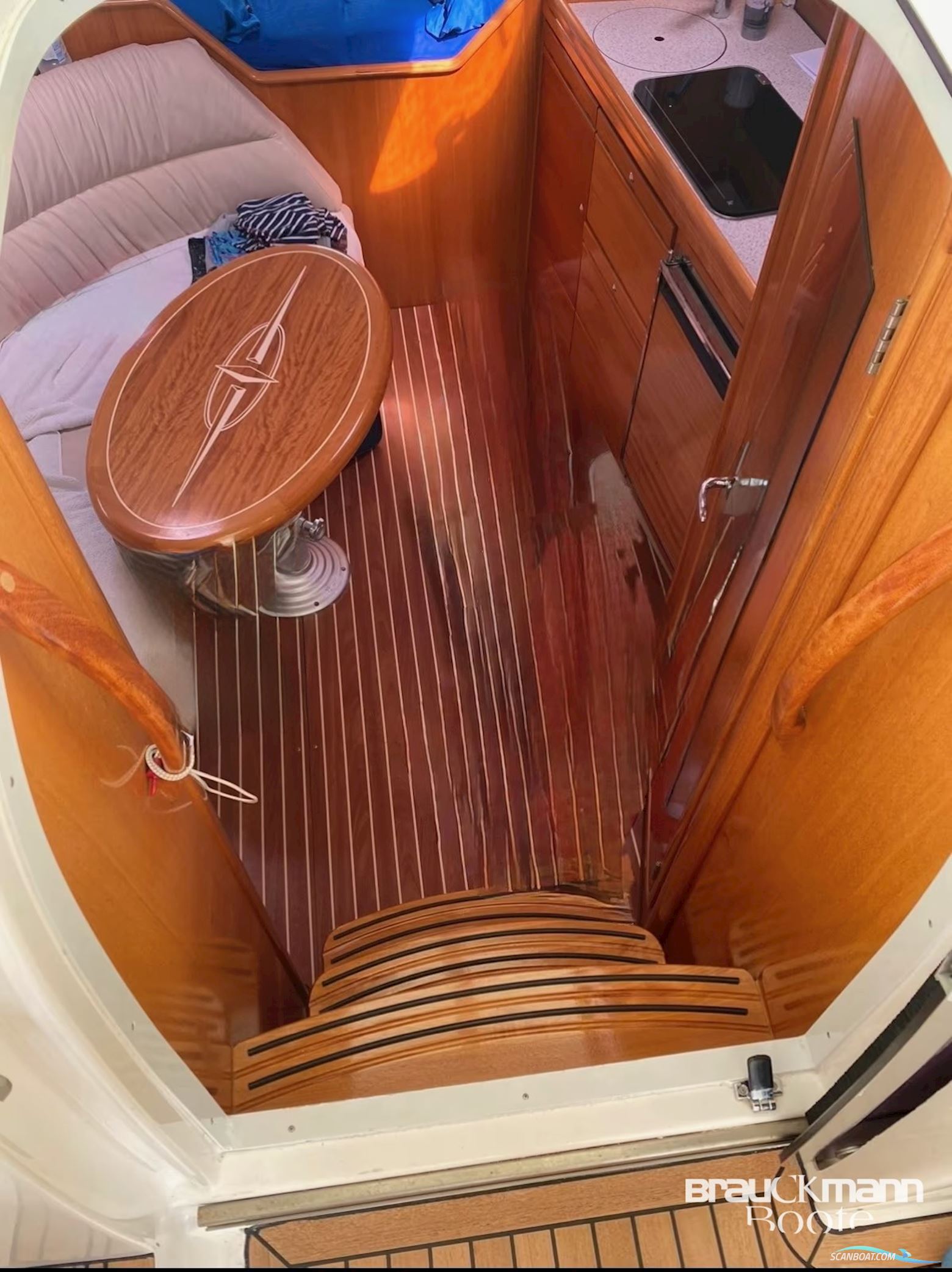 Bavaria 32 HT